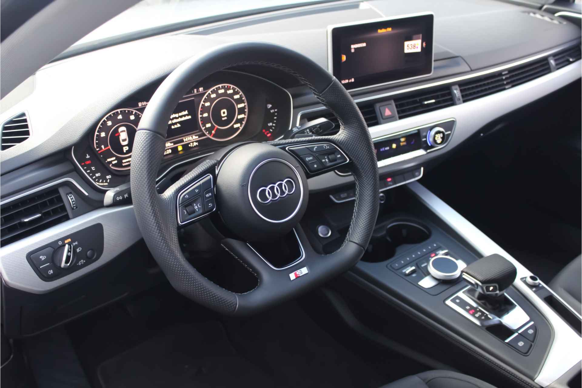 Audi A5 Sportback 2.0TFSI Design | Virtual | Camera - 10/25