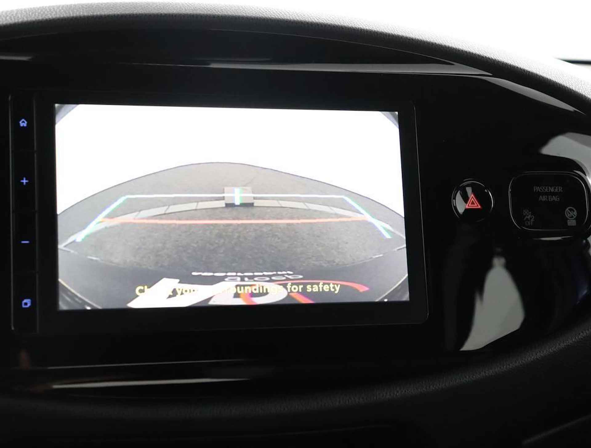 Toyota Aygo X 1.0 VVT-i MT play | Adaptive Cruise Control | Apple Carplay | Android Auto | Achteruitrijcamera | - 8/43