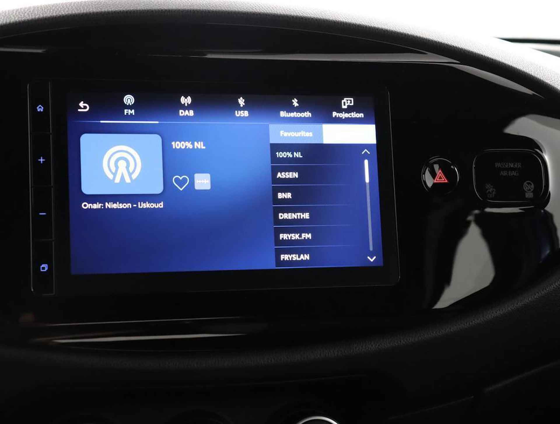 Toyota Aygo X 1.0 VVT-i MT play | Adaptive Cruise Control | Apple Carplay | Android Auto | Achteruitrijcamera | - 9/43