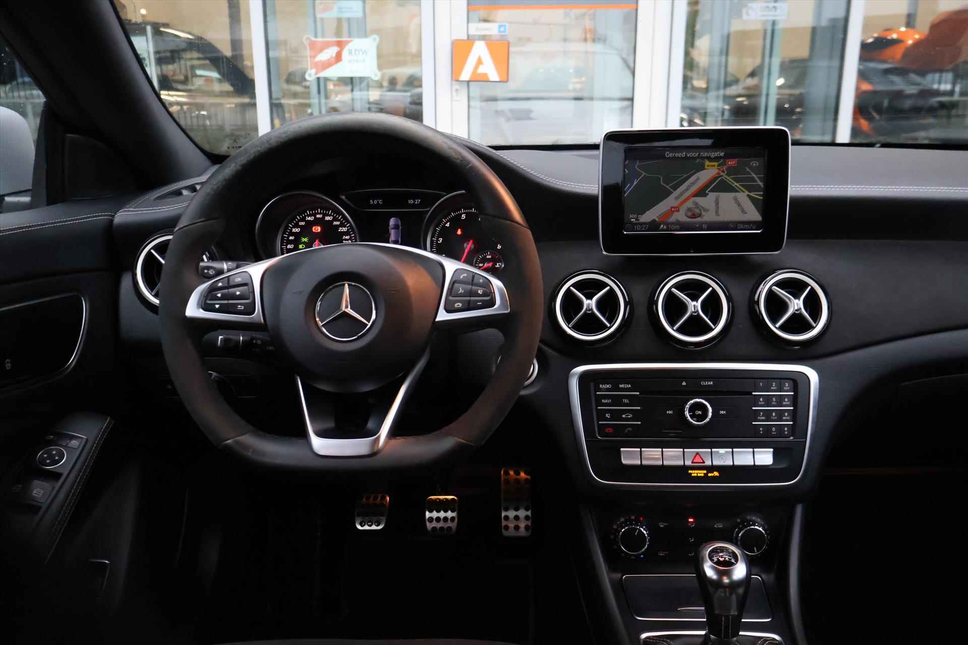 Mercedes CLA-Klasse 180 EDITION1 WHITE ART AMG-LINE I Kuipstoelen I Navi I LED I Dealer onderhouden - 6/42