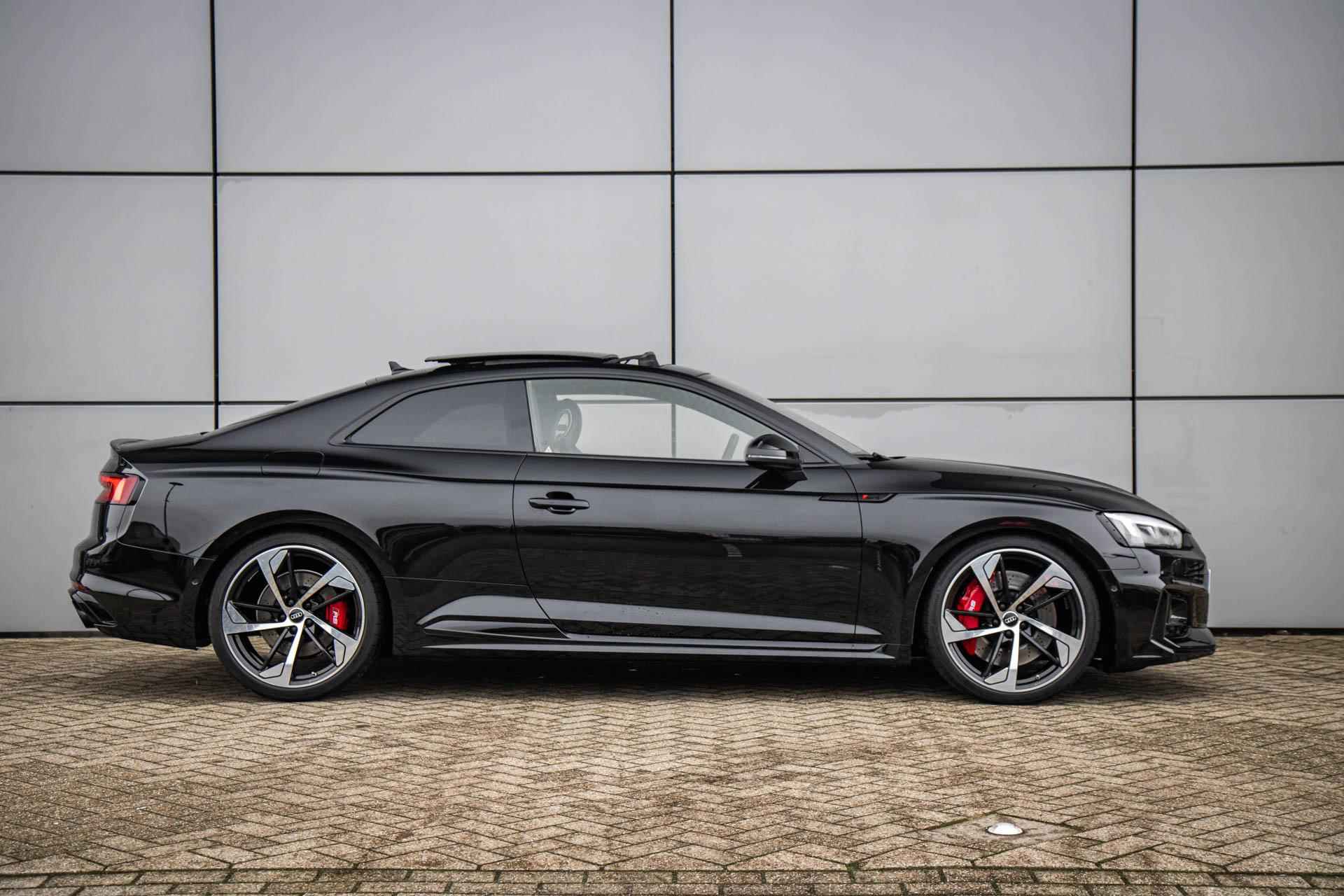 Audi RS5 Coupé 2.9 TFSI 450pk quattro | Massagestoelen | Panoramadak | Bang & Olufsen | 360 camera - 3/52