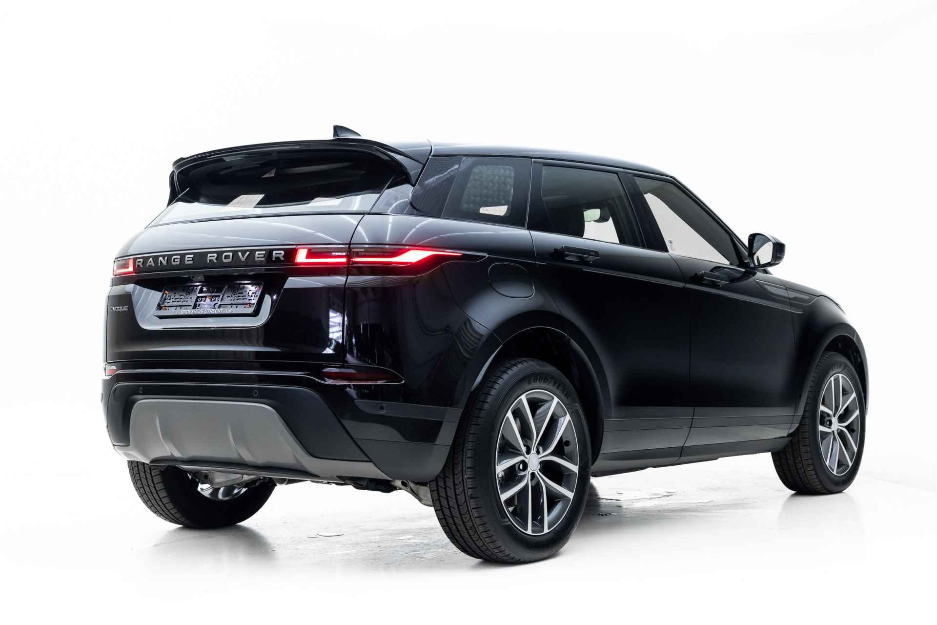 Land Rover Nieuw Range Rover Evoque 1.5 P300e PHEV AWD | Schuifkanteldak | Lederen | Verwarmde stoelen| Privacy Glas - 3/36