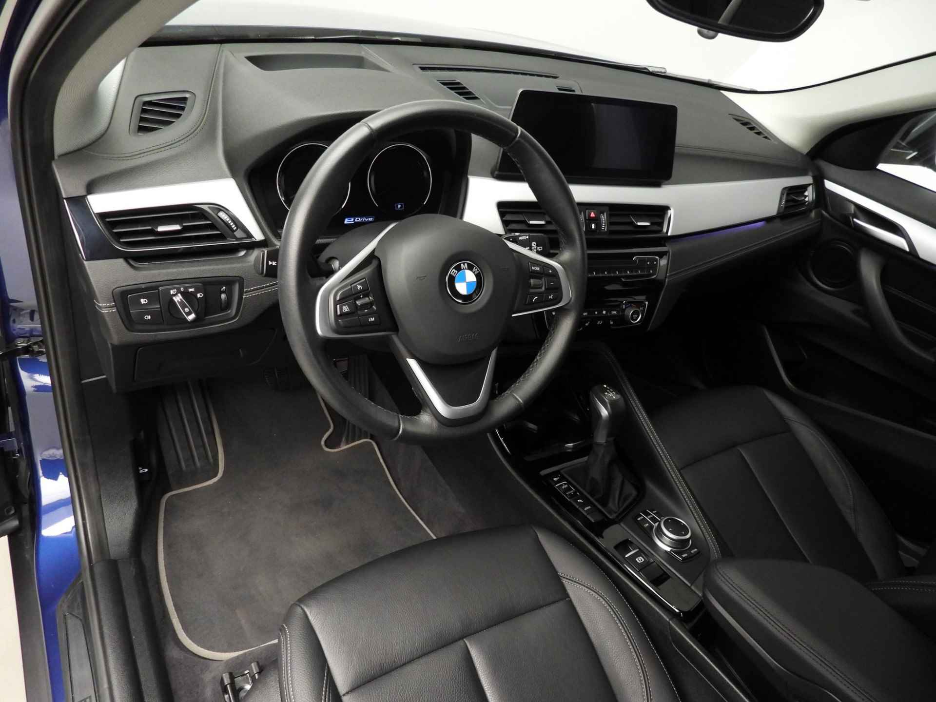 BMW X2 xDrive25e High Executive | LED | Leder | HUD | Stoelverwarming | Clima | PDC | DAB | Alu 17 inch - 7/46