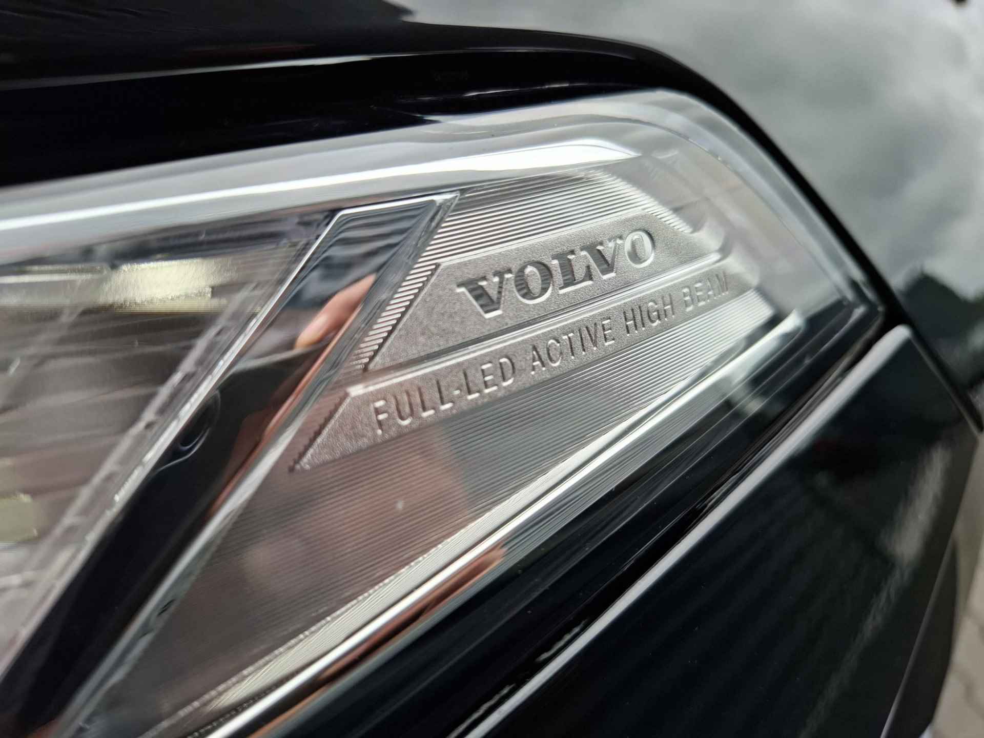 Volvo XC90 T8 Recharge AWD Inscription Plug in Hybrid 7 Persoons PHEV | Panodak | Trekhaak af Fabriek | Lederen Sportstoelen Memory | Harman Kardon | Adaptive Cruise | Pilot Assist | Sfeerverlichting | - 18/22