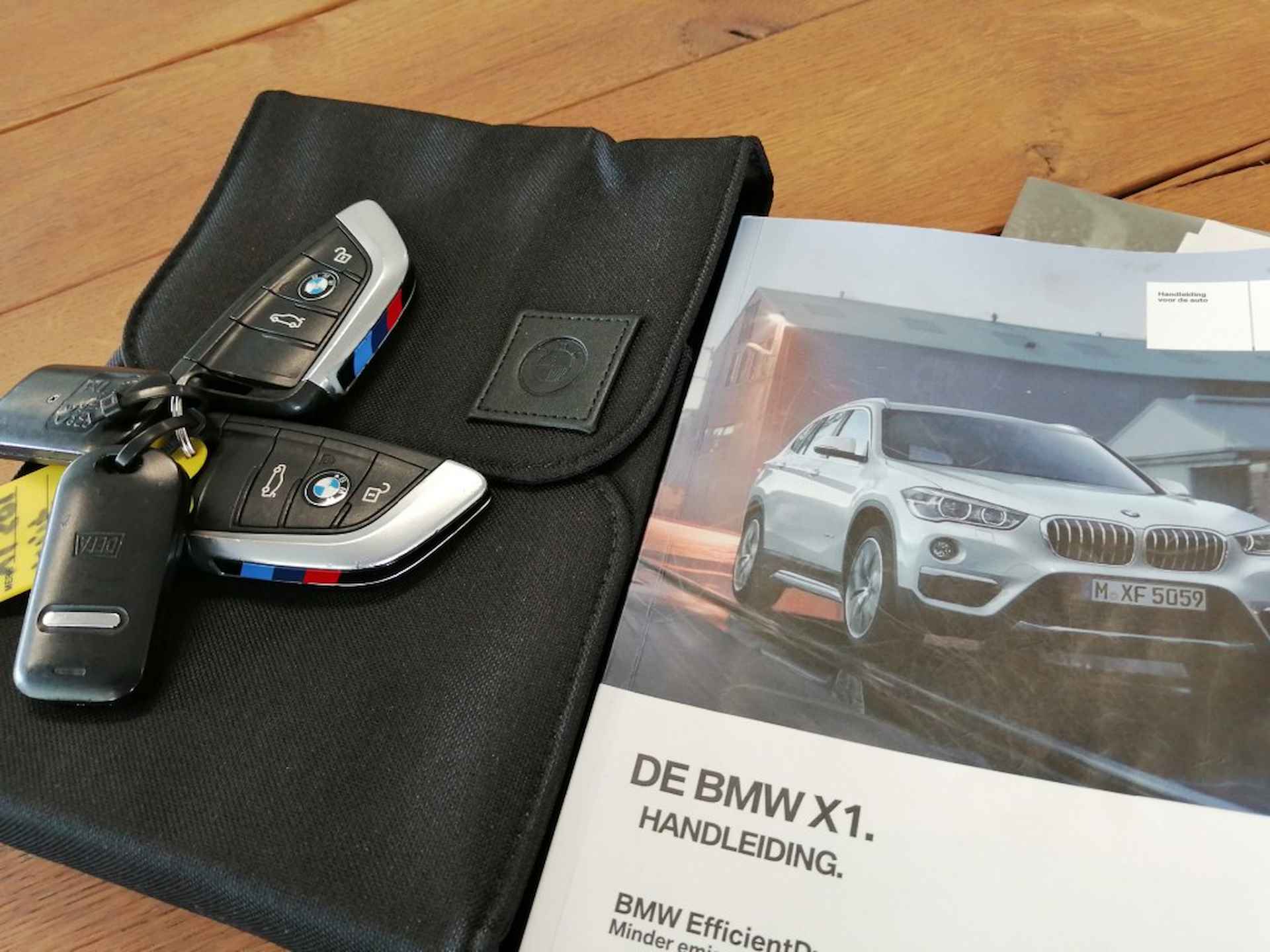 BMW X1 XDrive 20I M-Sport Aut, High Executive, Panorama, Parelmoer, Led - 14/40