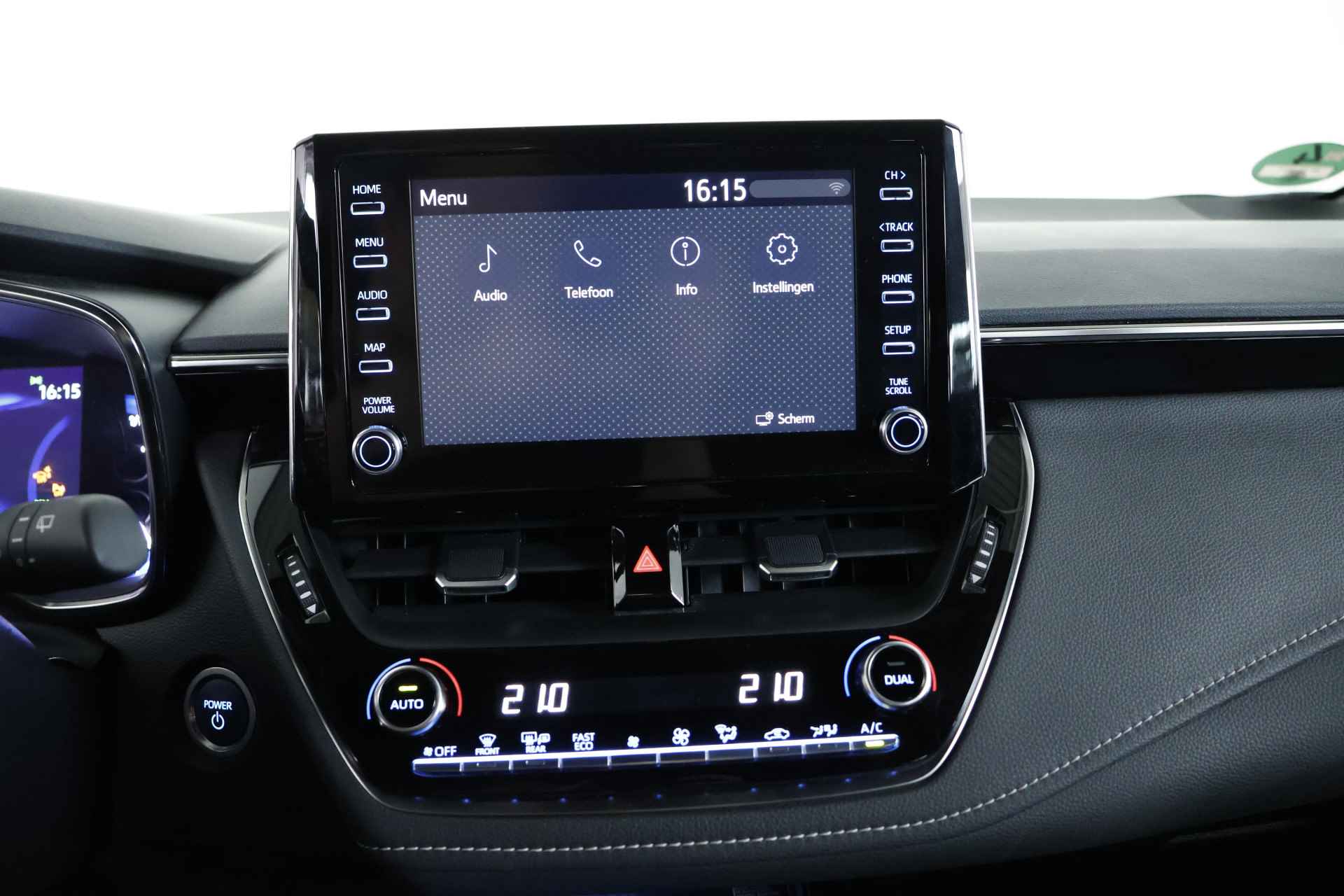 Suzuki Swace 1.8 Hybrid Style / LED / CarPlay / ACC / Camera - 22/28