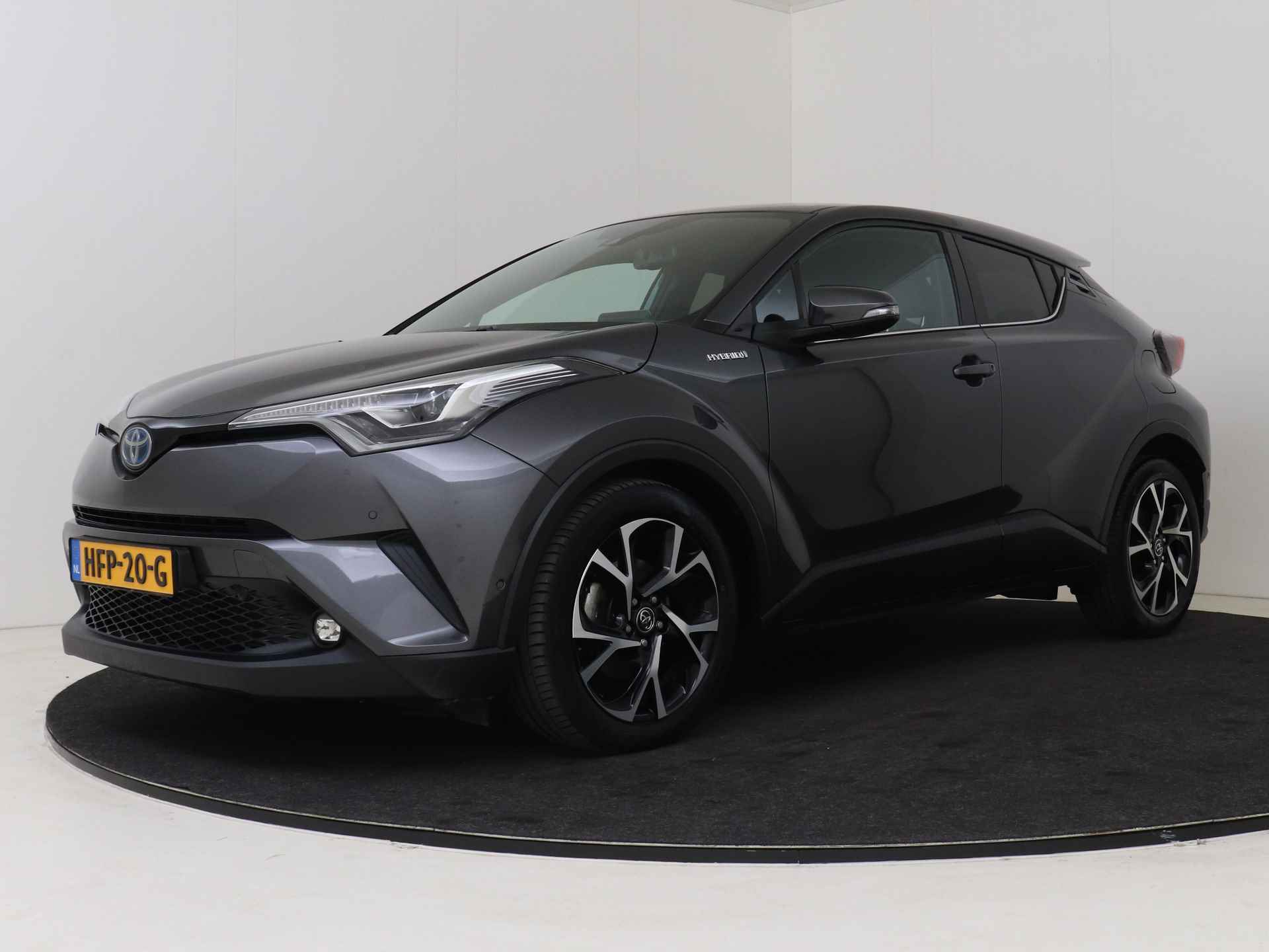 Toyota C-HR 1.8 Hybrid Business Intro Limited I Navigatie I Climate Control I Cruise Control I Camera I LM Velgen I USB I 1e Eigenaar I Dealer Onderhouden I Stuur en Stoelverwarming Voor I Keyless Entry/Start I - 15/48