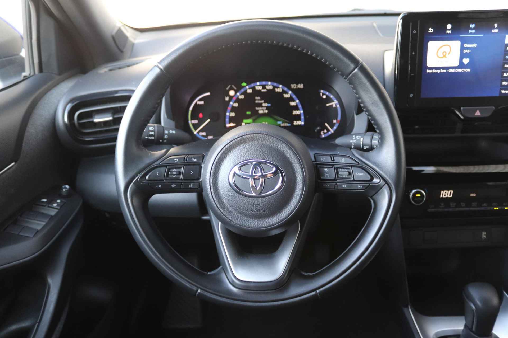 Toyota Yaris Cross 1.5 Hybrid First Edition | Navigatie | Camera | - 28/32