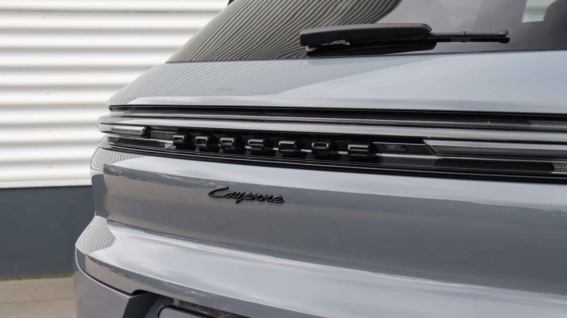 Porsche Cayenne 3.0 E-Hybrid Facelift | Panoramadak | Head-up | BOSE Sound | Trekhaak | Matrix LED | Stuurwielverwarming - 22/31