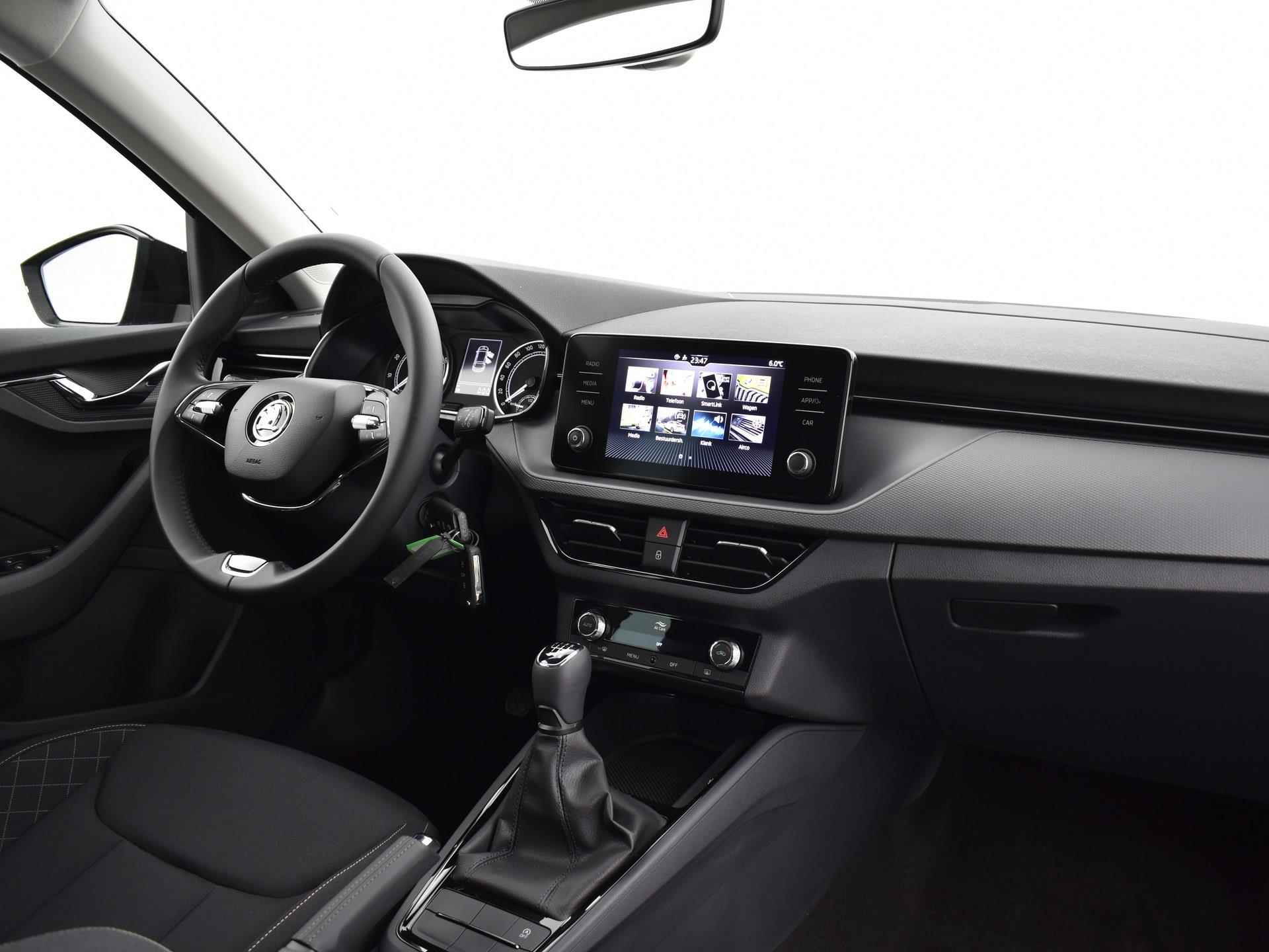Škoda Scala Ambition 1.0 110 pk TSI Hatchback 6 versn. Hand | Parkeersensoren | Upgrade Pakket - 13/19