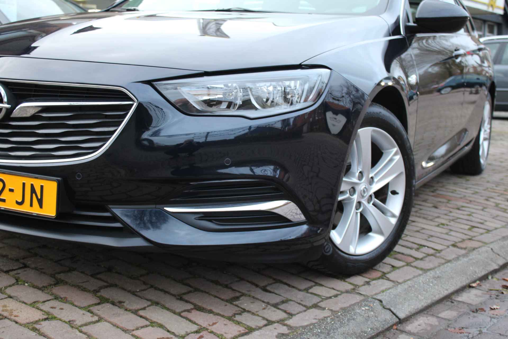 Opel Insignia Sports Tourer 1.5 Turbo 165PK Business Executive +17"/ Navi/ Clima/ Virtual/ Panorama/ Camera/ NL auto - 2/48