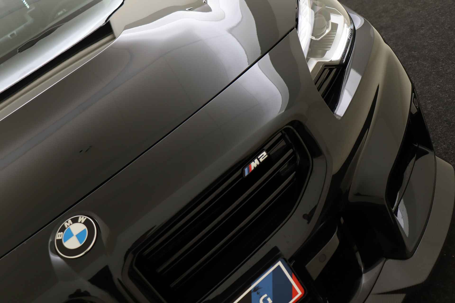 BMW 2 Serie Coupé M2 Automaat / M Carbon kuipstoelen / M Drive Professional / Stoelverwarming / Harman Kardon / M Compound remsysteem / Parking Assistant - 65/74