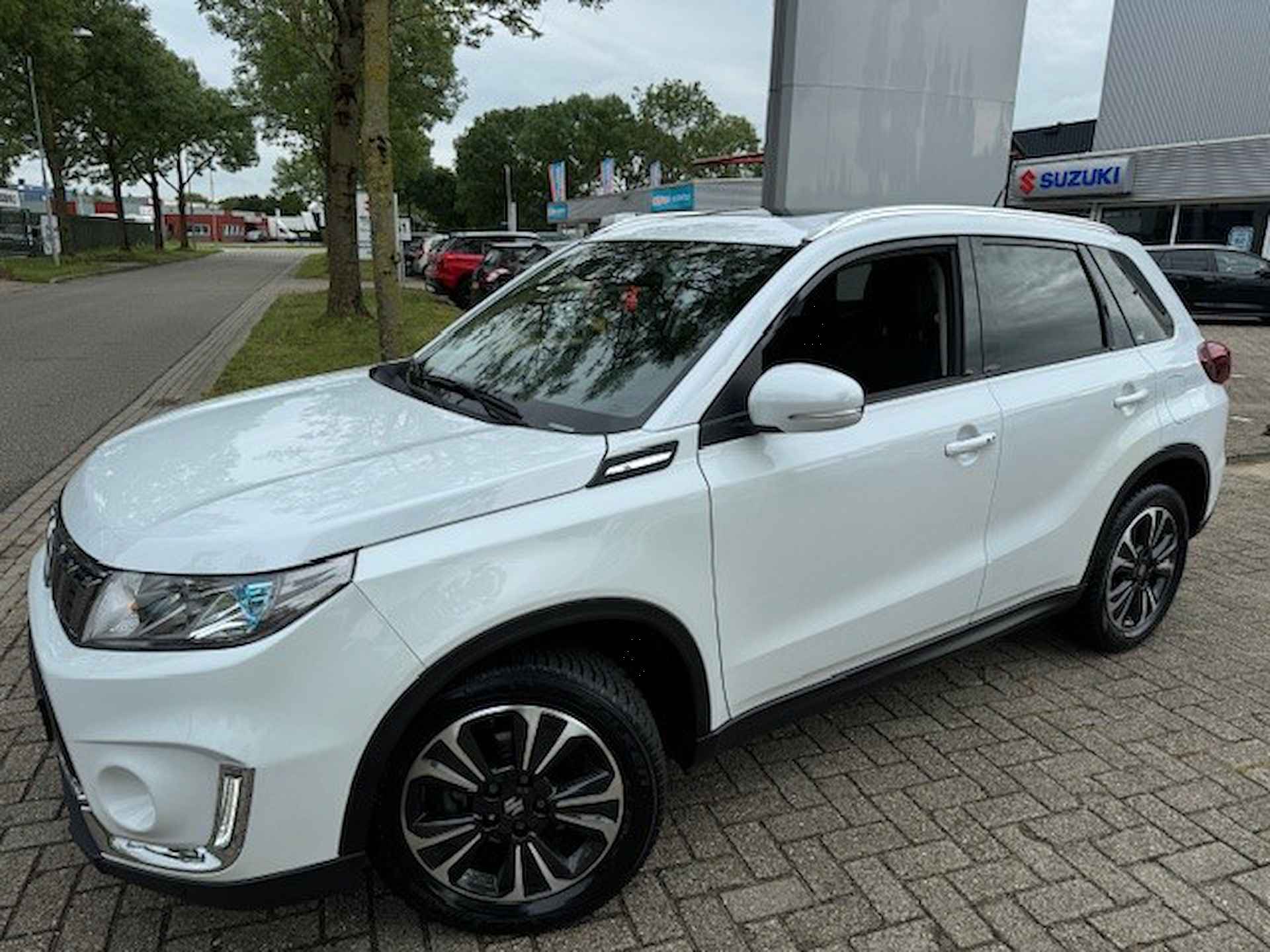 SUZUKI Vitara 1.4 Boosterjet 140pk Allgrip Stijl AUTOMAAT - 3/42