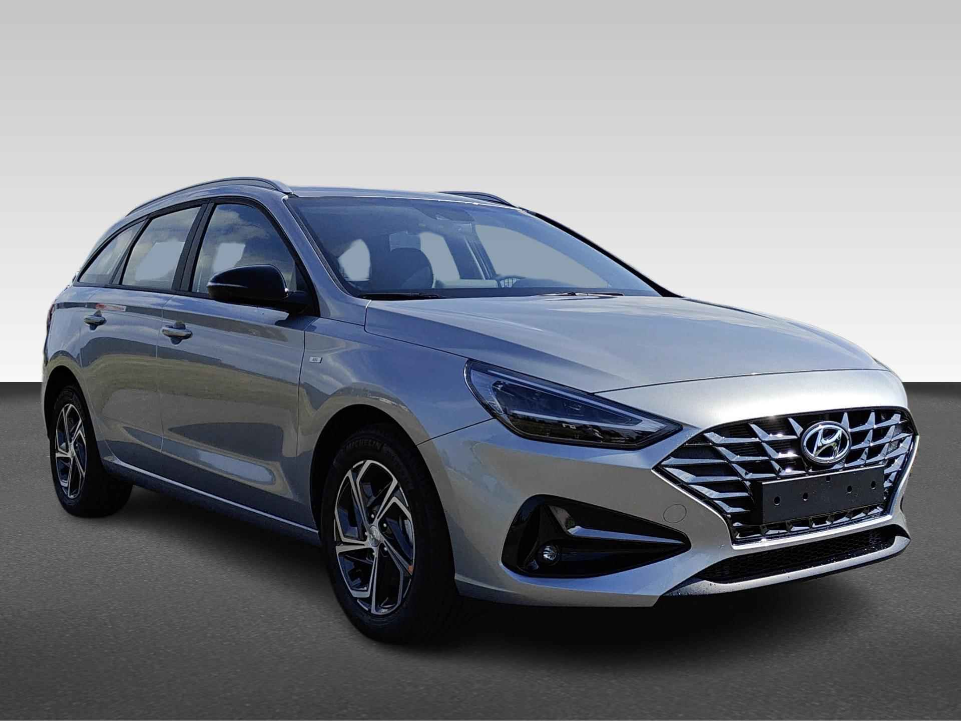 Hyundai i30 Wagon 1.0 T-GDi MHEV Comfort Smart | VAN € 35.230,00 VOOR € 32.230,00 | UIT VOORRAAD LEVERBAAR - 7/24