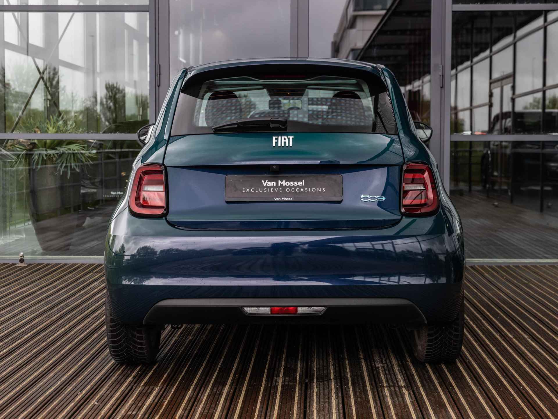Fiat 500 Icon 42 kWh PANORAMADAK | 85KW SNELLAADFUNCTIE (DC) | 16 INCH | NAVIGATIE | STOELVERWARMING | ACHTERUITRIJCAMERA | WINTERPAKKET | PARKEERPAKKET | - 7/45