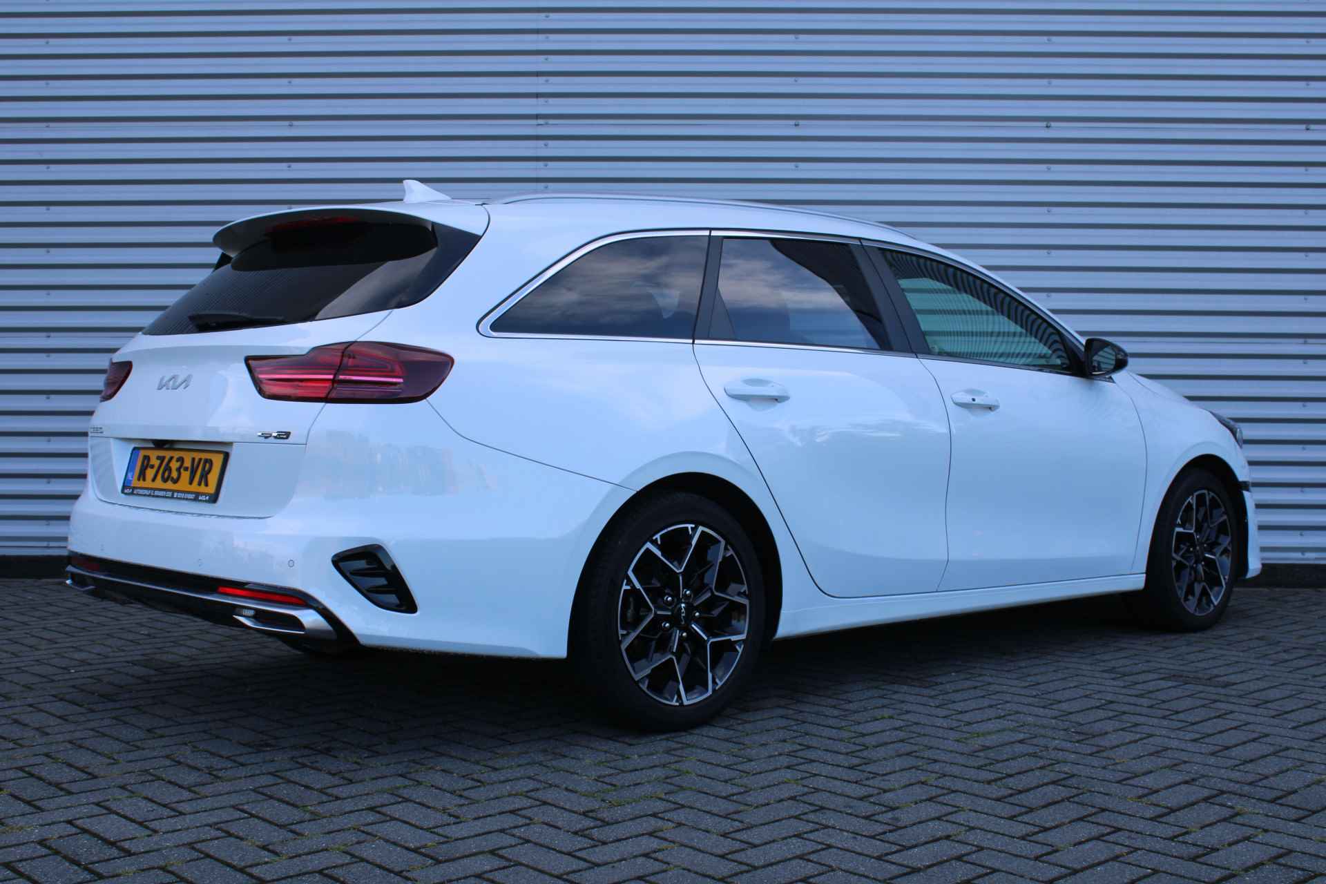 Kia Ceed Sportswagon 1.5 T-GDi DCT7 GT-Line | Pano | 17" LM | Keyless | Airco | Cruise | Navi | Camera | PDC | - 5/37