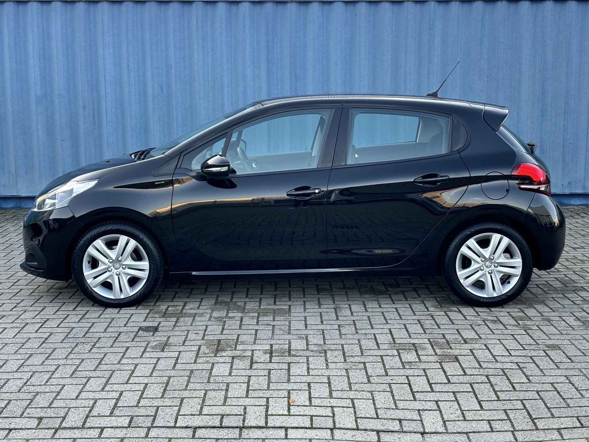 Peugeot 208 1.2 PureTech Signature Apple Carplay | Parkeersensoren Achter | Airco - 6/25