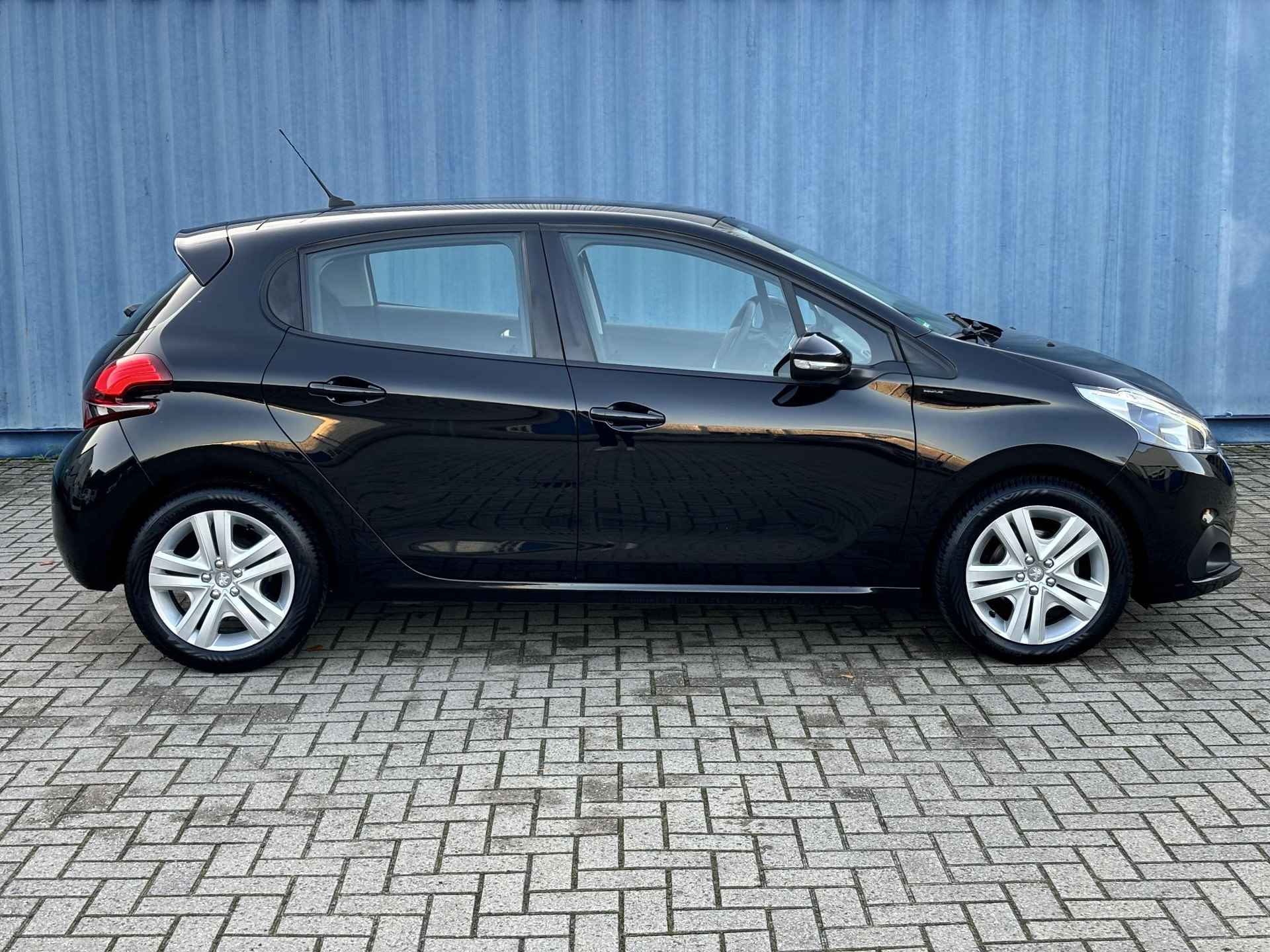 Peugeot 208 1.2 PureTech Signature Apple Carplay | Parkeersensoren Achter | Airco - 10/25