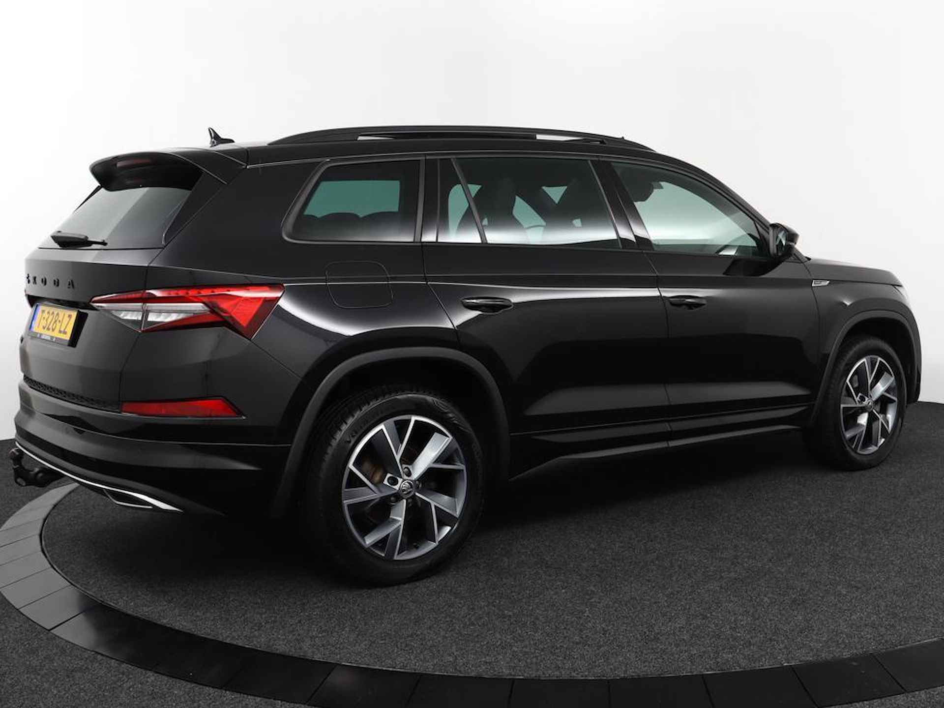 Skoda Kodiaq 1.5 TSI 150Pk Automaat Sportline Business 7p. - 2/56