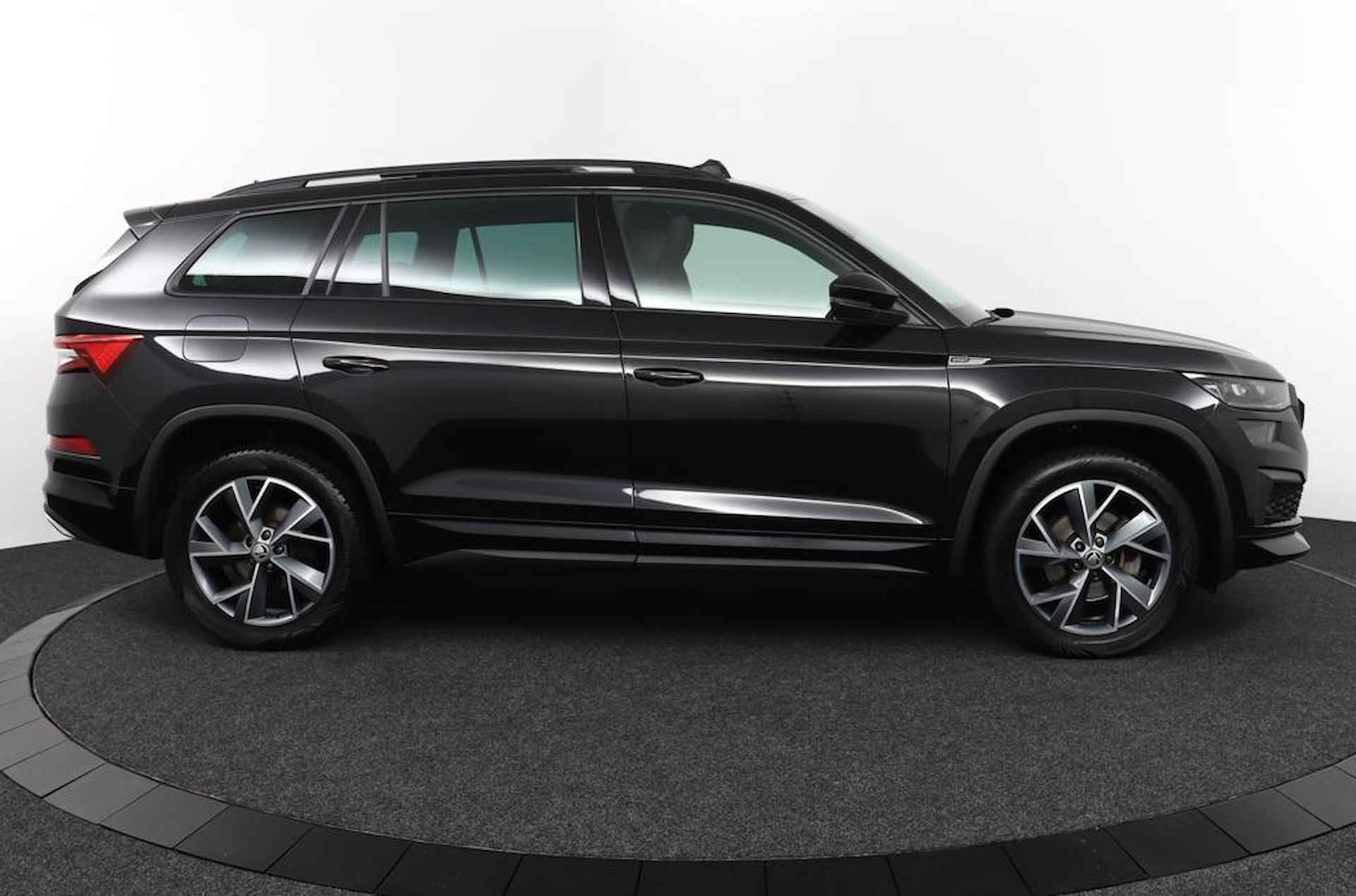 Skoda Kodiaq 1.5 TSI 150Pk Automaat Sportline Business 7p. - 11/56