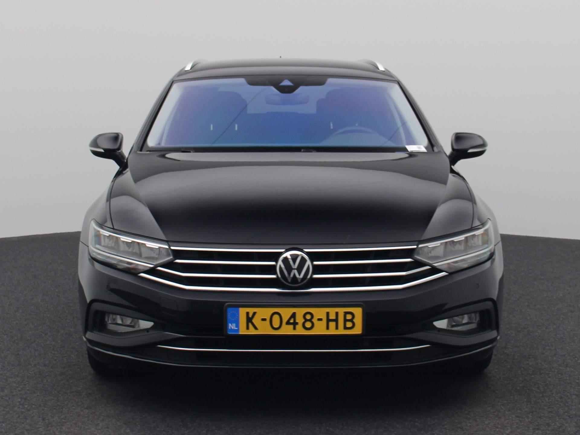 Volkswagen Passat Variant 1.5 TSI Business | Navi | Adaptive Cruise | Camera | PDC V+A | Keyless Go&Entry | LED | Virtual Cockpit | 12 Maand BOVAG Garantie! | - 3/39