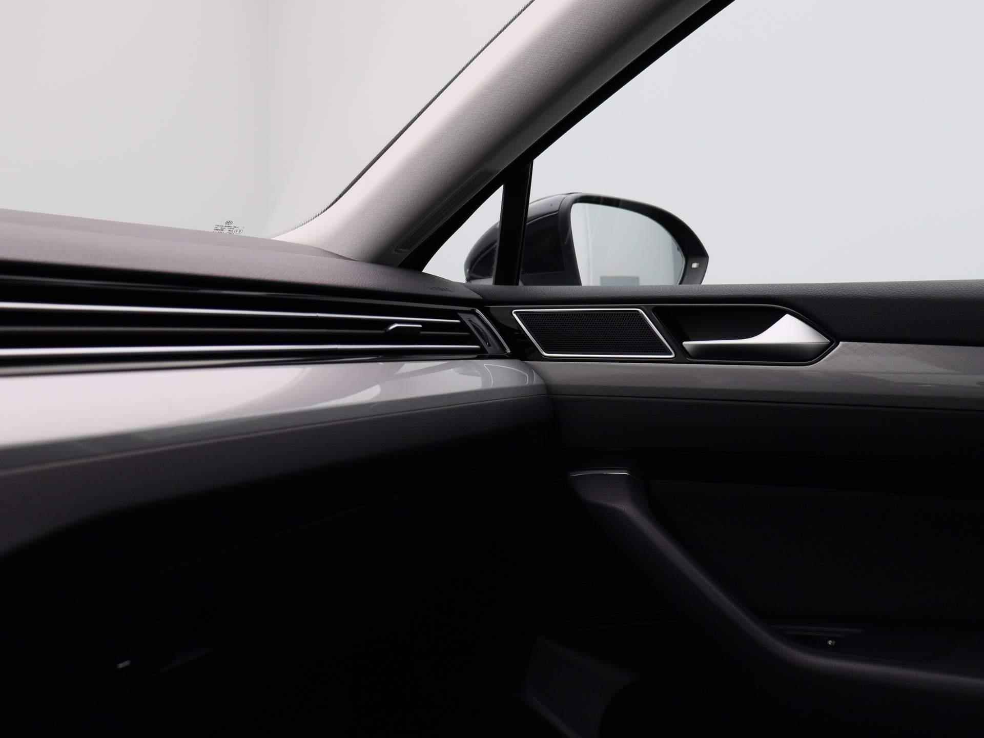 Volkswagen Passat Variant 1.5 TSI Business | Navi | Adaptive Cruise | Camera | PDC V+A | Keyless Go&Entry | LED | Virtual Cockpit | 12 Maand BOVAG Garantie! | - 27/39