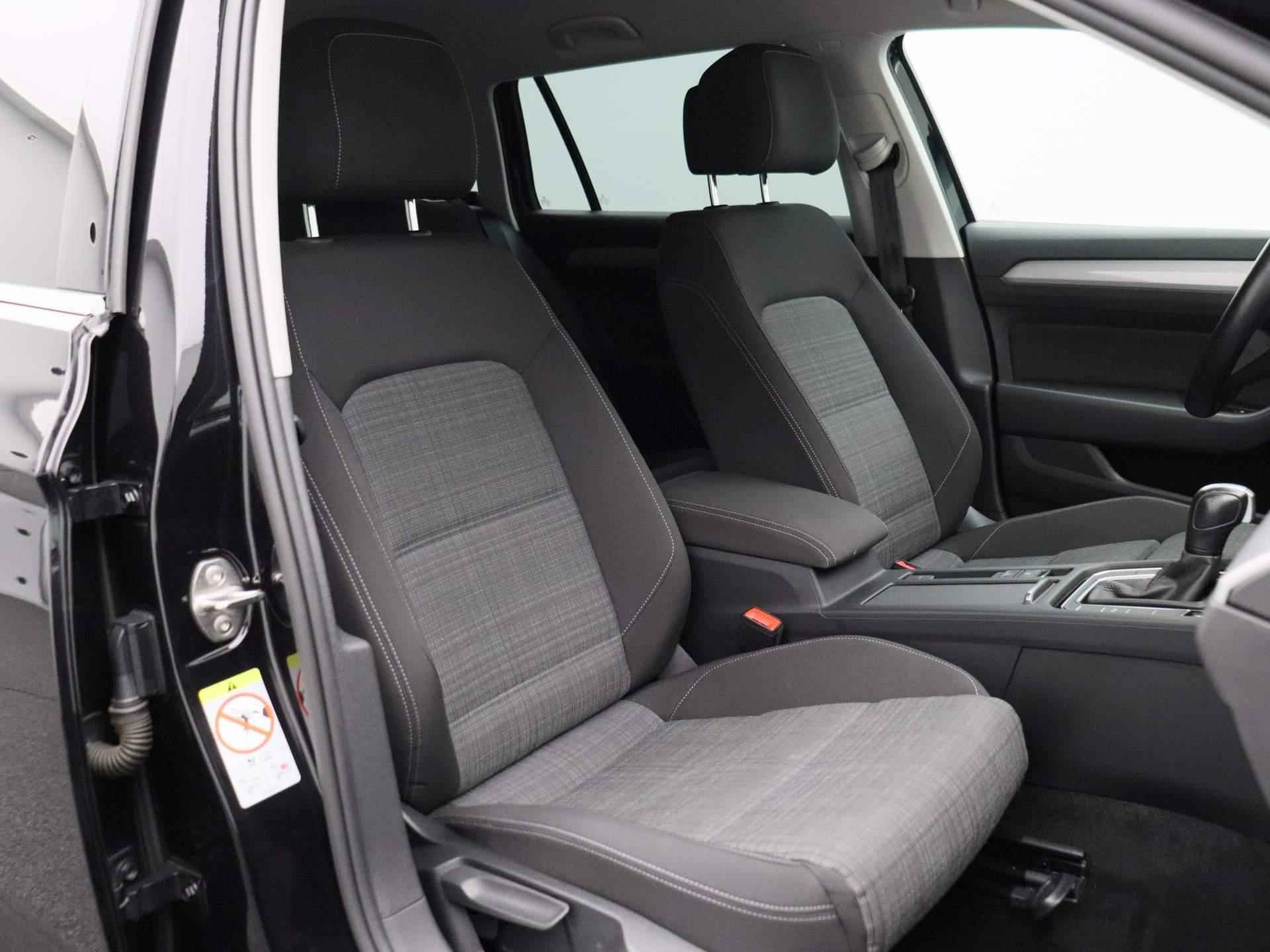 Volkswagen Passat Variant 1.5 TSI Business | Navi | Adaptive Cruise | Camera | PDC V+A | Keyless Go&Entry | LED | Virtual Cockpit | 12 Maand BOVAG Garantie! | - 36/39