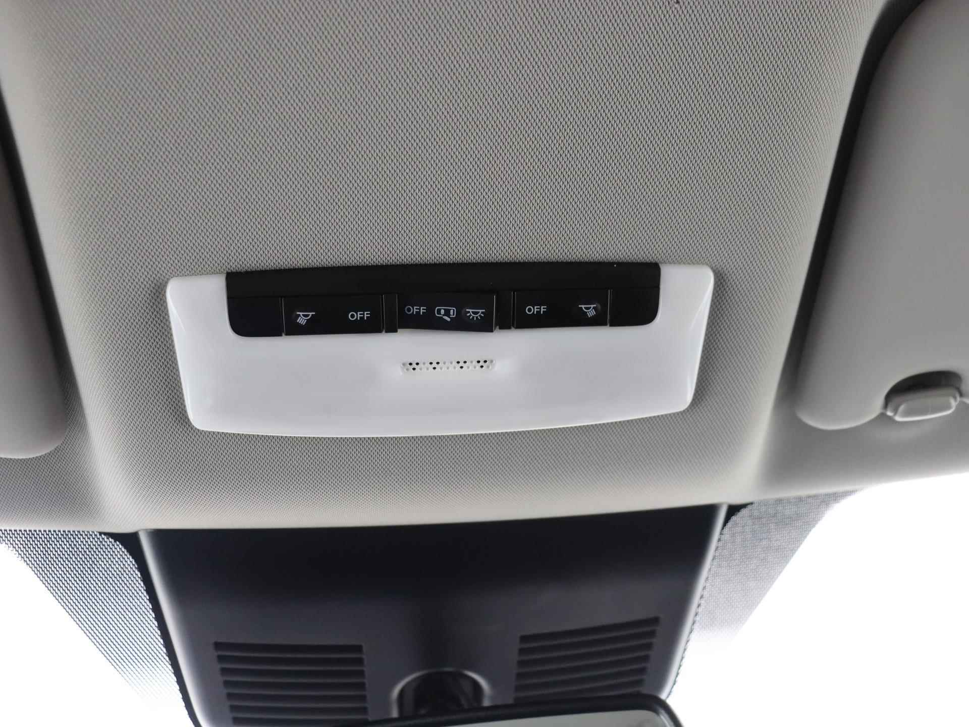 Nissan LEAF N-Connecta 40 kWh | 360-graden Camera | Adaptieve Cruise Control | Stuur- en stoelverwarming | Achterbank Verwarmd | 17" LMV | Two-Tone - 23/29