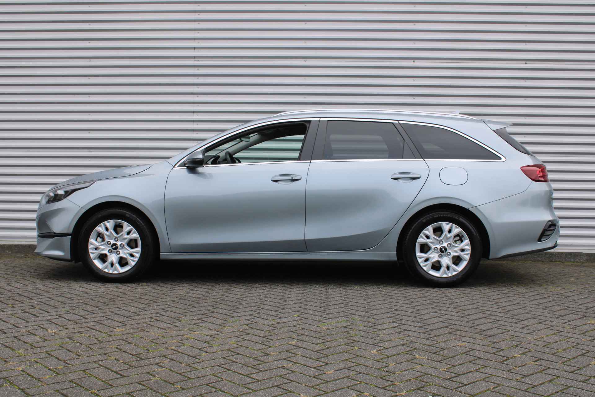 Kia Ceed Sportswagon 1.0 T-GDi DynamicPlusLine | Airco | Cruise | Camera | Navi | 16" LM | - 8/35