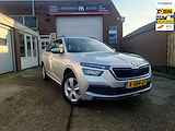 Skoda Kamiq 1.0 TSI Ambition, Eerste eigenaar, Dealer onderhouden, Carplay, Android Auto, 7000km!