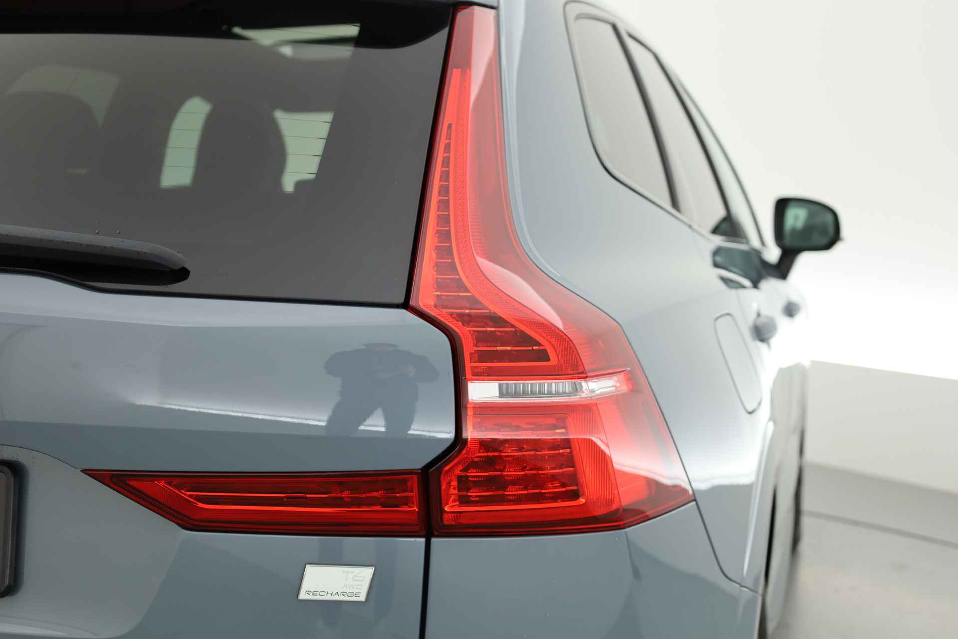 Volvo XC60 2.0 T6 Plug-in hybrid AWD R-Design | Long Range | Pano | ACC | H&K | Trekhaak | Stuur- 4x stoelverw. | - 32/32