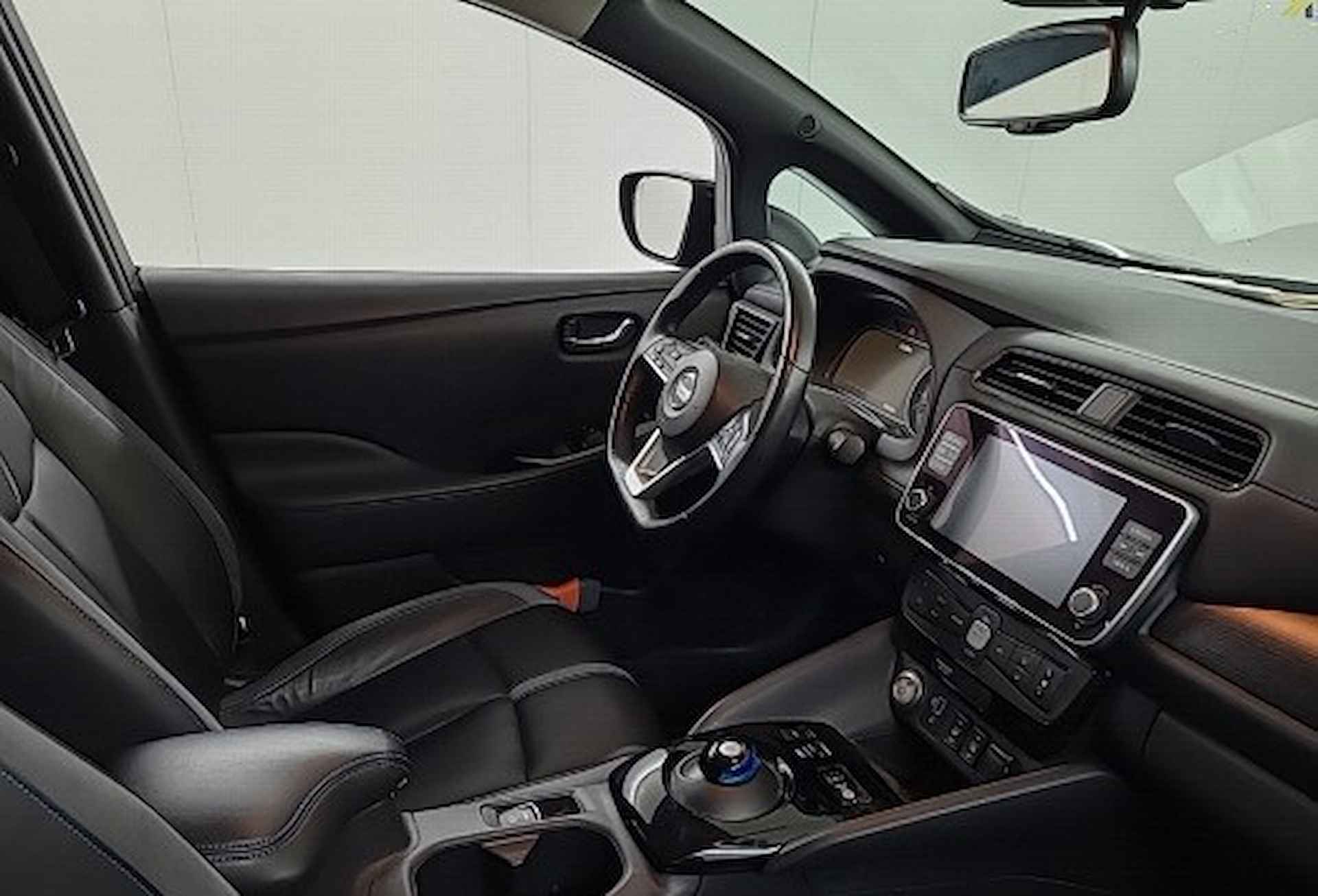 Nissan Leaf e+ Tekna 62 kWh 1e-Eig. NISSAN-Dealer-Onderh. BOVAG-Garantie. NL-AUTO. Leer, Navigatie/Apple-Carplay/Android-Auto, Parkeersensoren-V+A, 360-Camera, Spiegel-Pakket, Keyless-Entry/Start, Stoelverwarming-V+A, Dodehoeksensor, DAB, Leer/Stof, LM.-velgen-17Inch, Privacy-Glas - 7/18