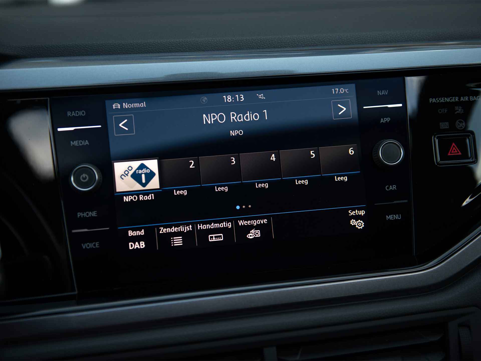 Volkswagen Polo 1.0 TSI 115pk Highline | Navi | Panoramadak | Sportonderstel Adaptief | Keyless | Sperdiff. XDS | ACC | LED | | App-connect | Spiegelpakket | Lendesteun | Alarm kl.III - 18/64