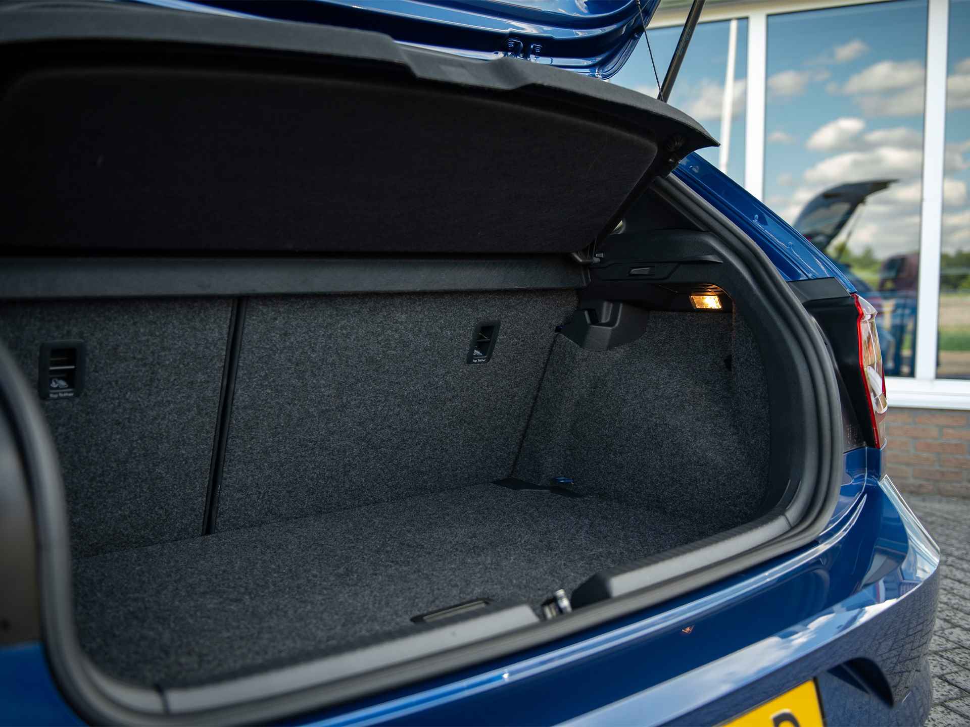 Volkswagen Polo 1.0 TSI 115pk Highline | Navi | Panoramadak | Sportonderstel Adaptief | Keyless | Sperdiff. XDS | ACC | LED | | App-connect | Spiegelpakket | Lendesteun | Alarm kl.III - 41/64