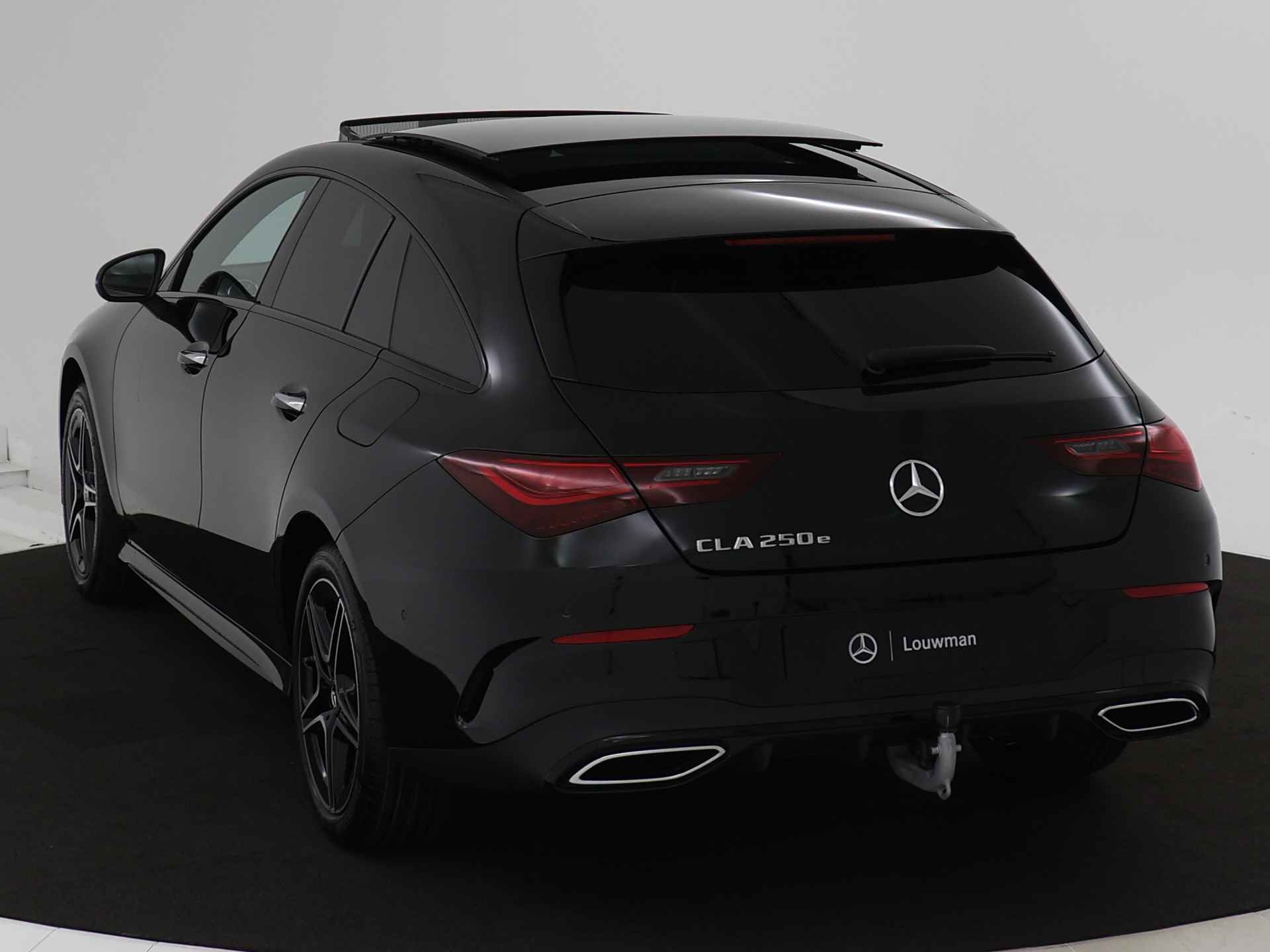 Mercedes-Benz CLA-Klasse Shooting Brake 250 e Star Edition AMG Line | Trekhaak | Nightpakket | KEYLESS GO-comfortpakket | USB pakket plus | Antidiefstalpakket GUARD 360° Plus | EASY PACK achterklep | Parkeerpakket met achteruitrijcamera | - 14/42