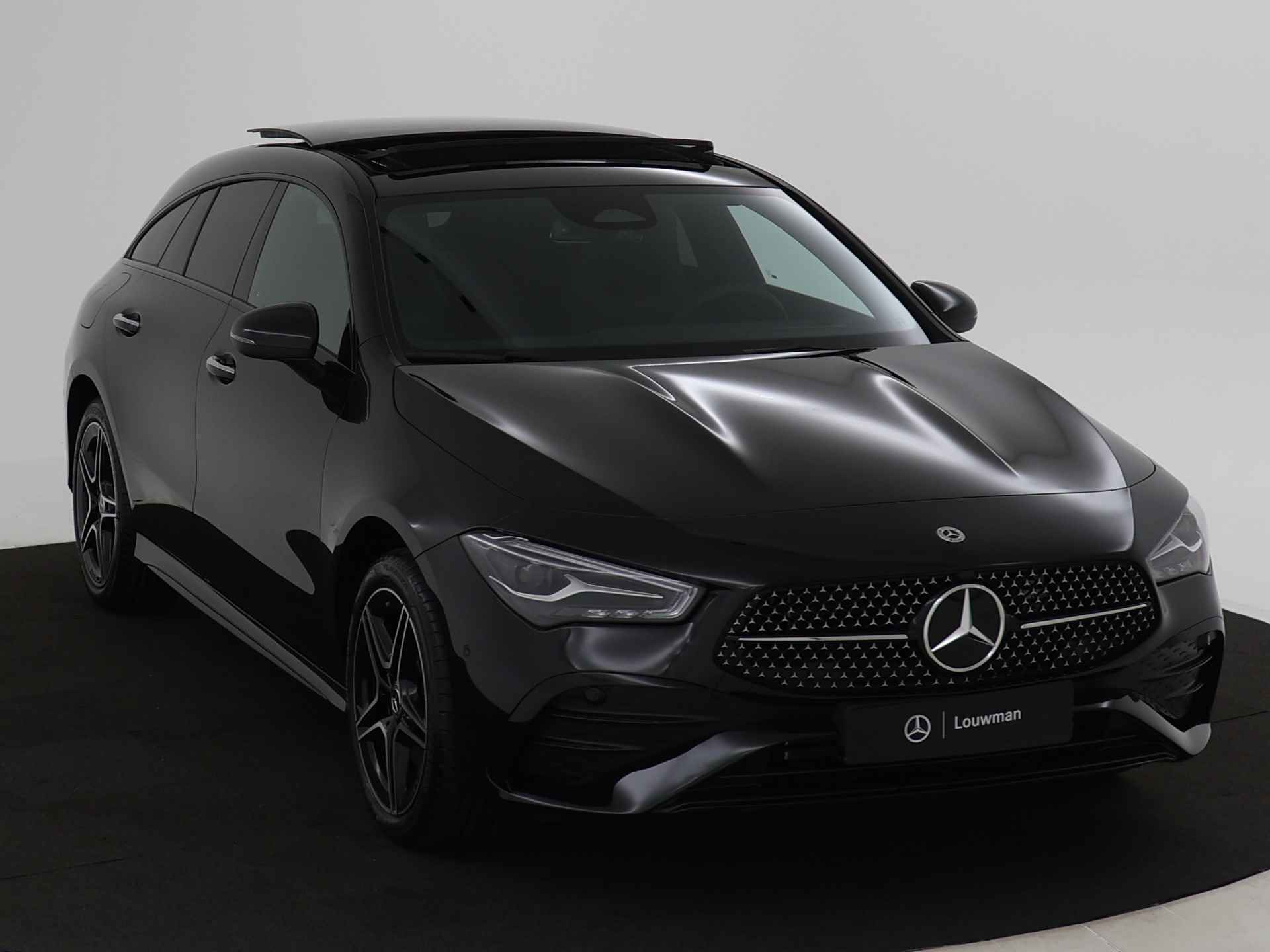 Mercedes-Benz CLA-Klasse Shooting Brake 250 e Star Edition AMG Line | Trekhaak | Nightpakket | KEYLESS GO-comfortpakket | USB pakket plus | Antidiefstalpakket GUARD 360° Plus | EASY PACK achterklep | Parkeerpakket met achteruitrijcamera | - 24/42