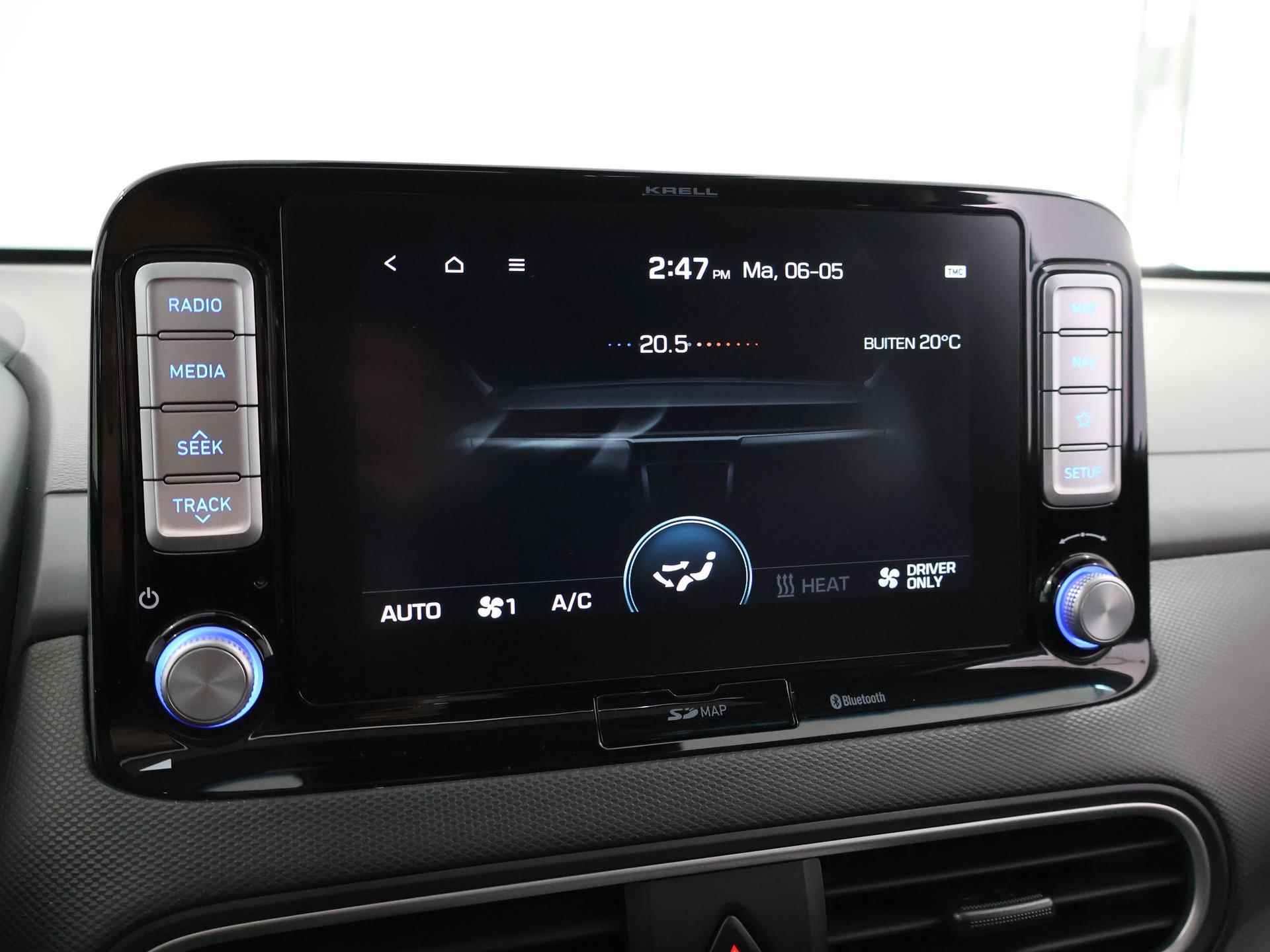 Hyundai Kona EV Premium 64 kWh | Schuif/Kantel dak | Navigatie | Camera | Stoelverwarming/Koeling | HUD | Lederen bekleding | Ele. verstelbare stoelen | Apple CarPlay | Krell Audio | - 21/48