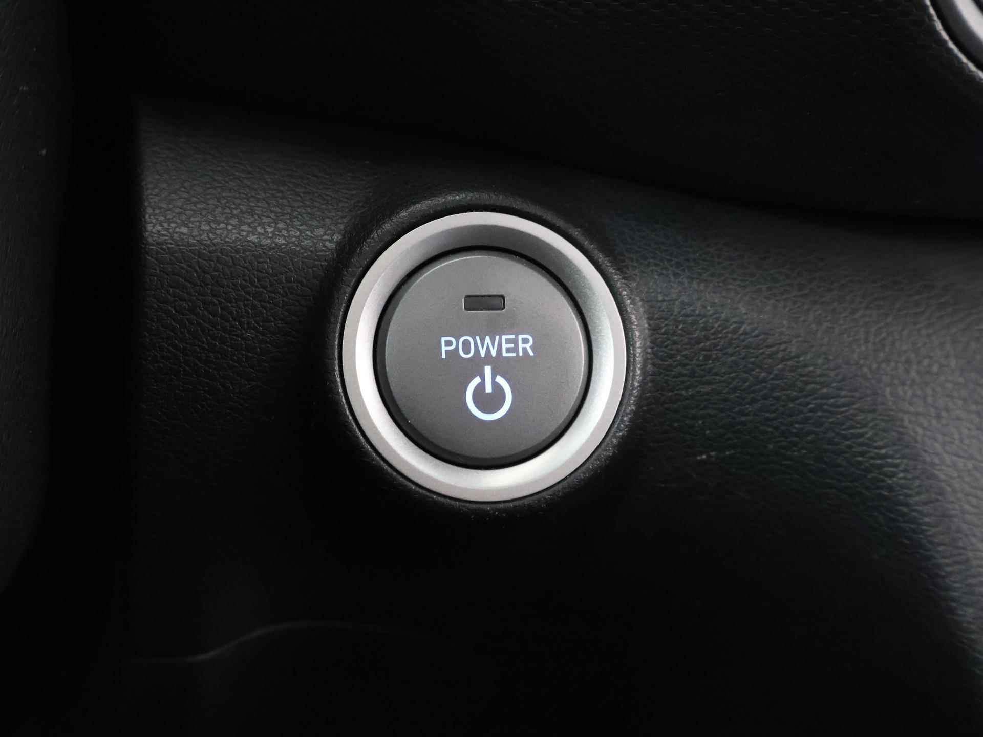 Hyundai Kona EV Premium 64 kWh | Schuif/Kantel dak | Navigatie | Camera | Stoelverwarming/Koeling | HUD | Lederen bekleding | Ele. verstelbare stoelen | Apple CarPlay | Krell Audio | - 31/48