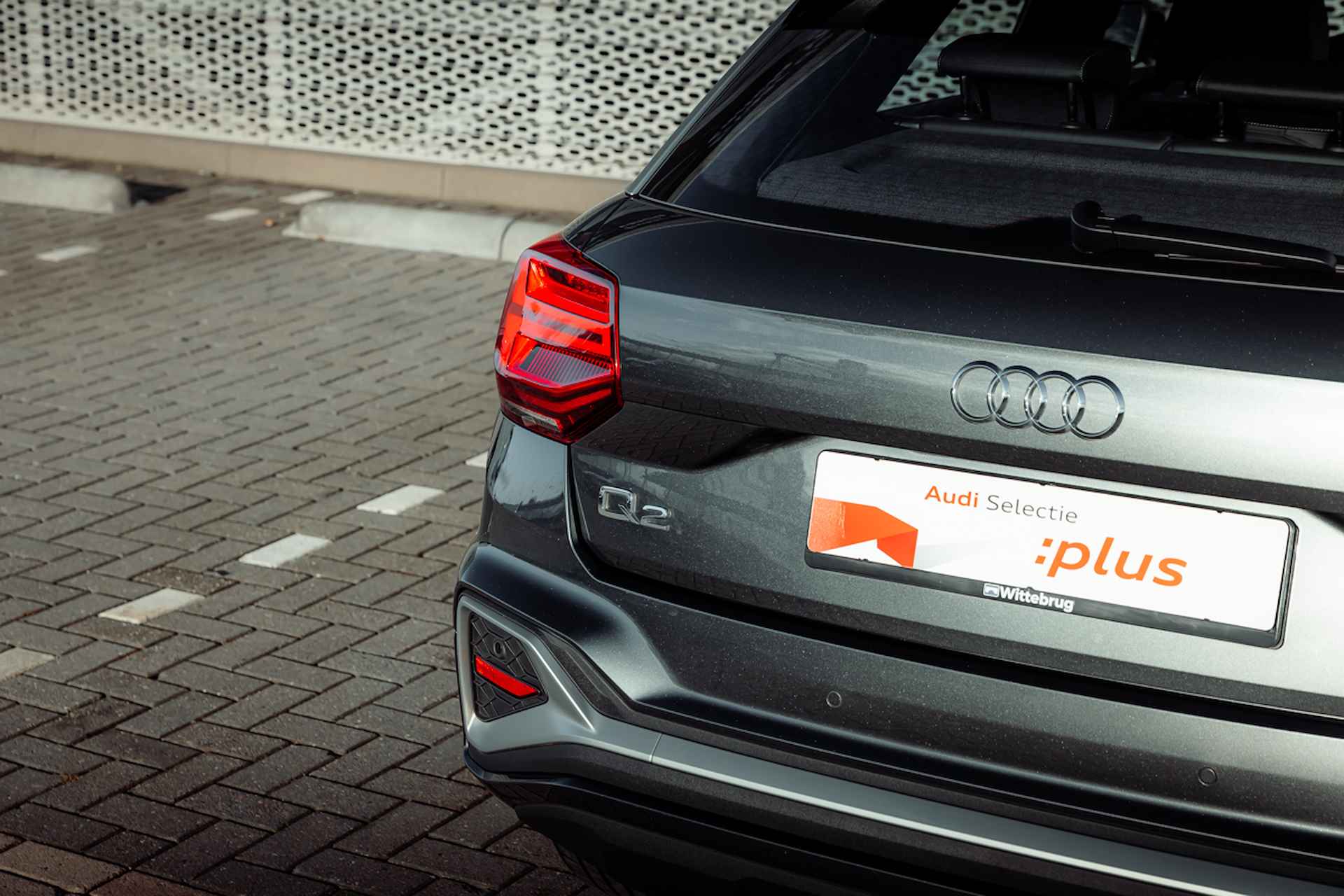 Audi Q2 35 TFSI 150pk s-tronic S Edition | Panoramadak | Matrix | Climate control - 13/32