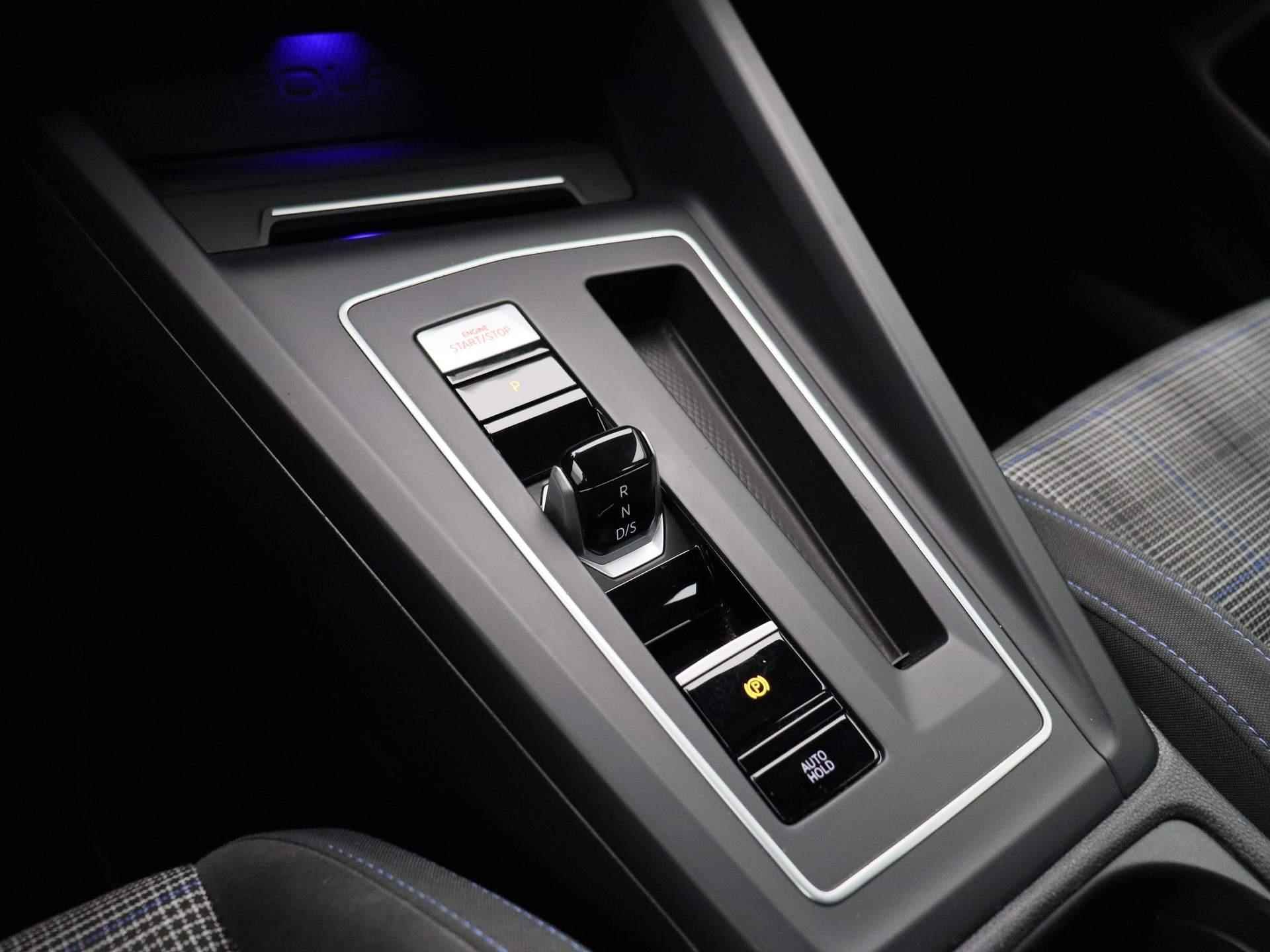 Volkswagen Golf 1.4 eHybrid GTE 245 PK | Automaat | Navigatie | Adaptive Cruise Control | Climate Control | Stoelverwarming | Parkeersensoren | Virtual Cockpit | Rijprofielen | LED | Lichtmetalen velgen | - 20/43