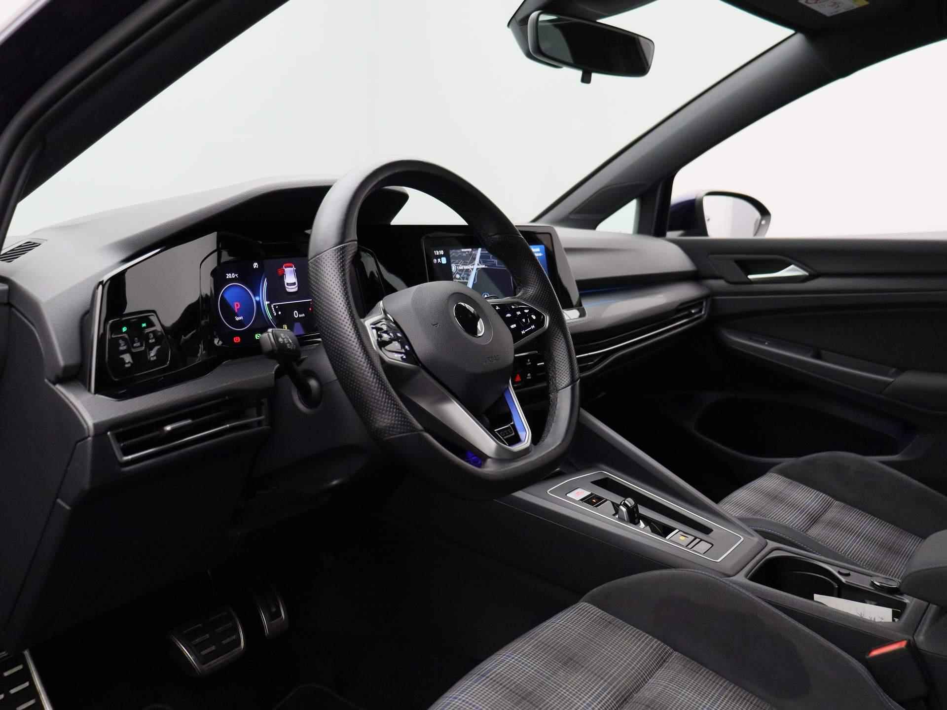 Volkswagen Golf 1.4 eHybrid GTE 245 PK | Automaat | Navigatie | Adaptive Cruise Control | Climate Control | Stoelverwarming | Parkeersensoren | Virtual Cockpit | Rijprofielen | LED | Lichtmetalen velgen | - 34/43
