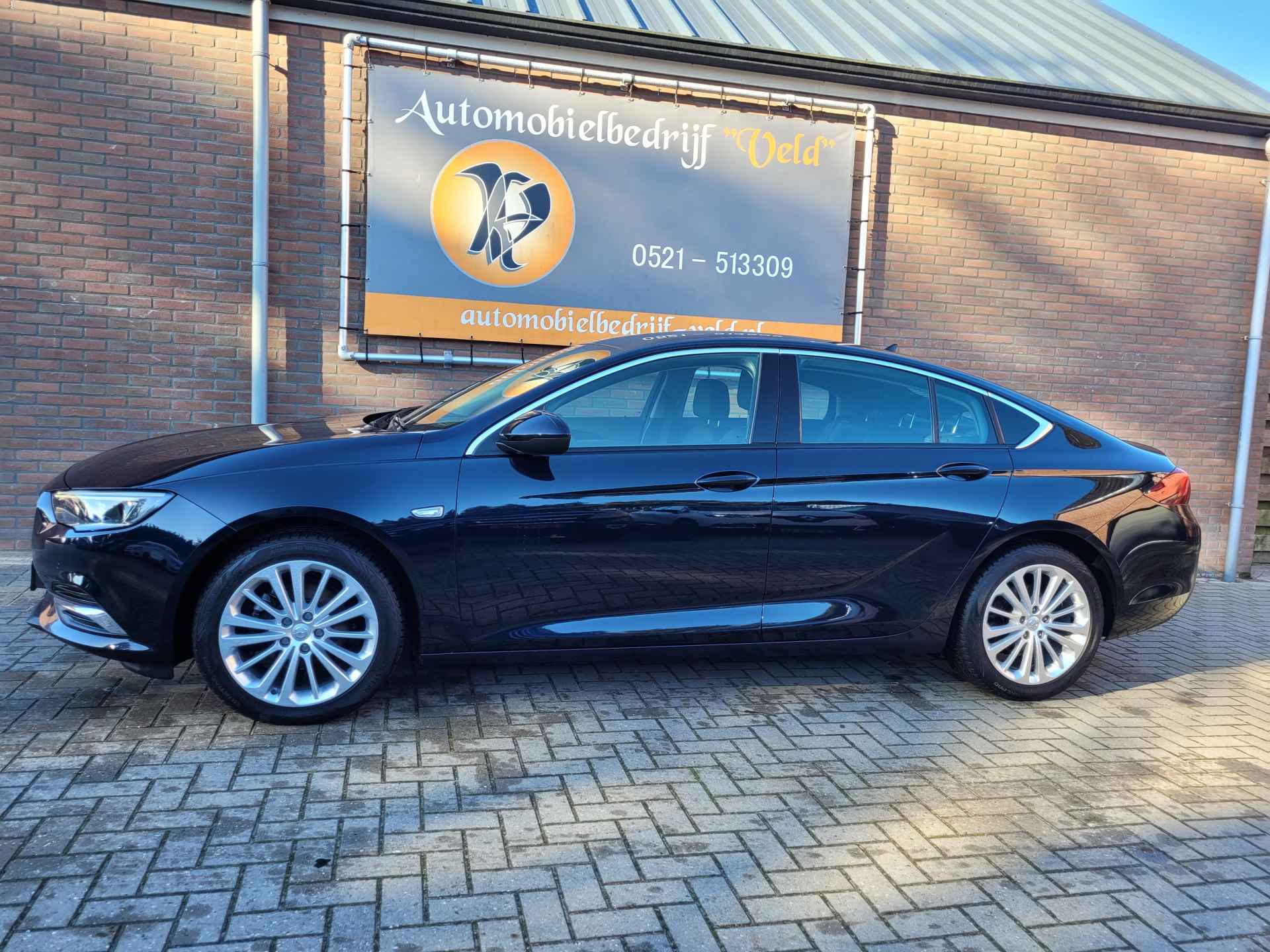 Opel Insignia Grand Sport 1.6 CDTI Business Executive - 3/25