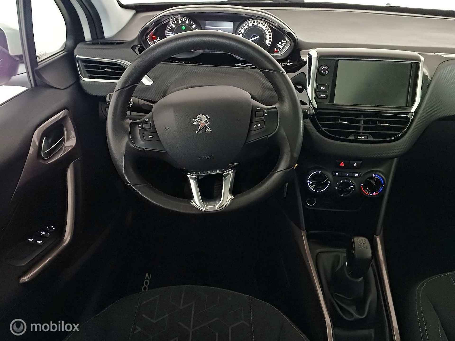 Peugeot 2008 Blue Lion NAV|Panorama|Cruise Control - 14/16