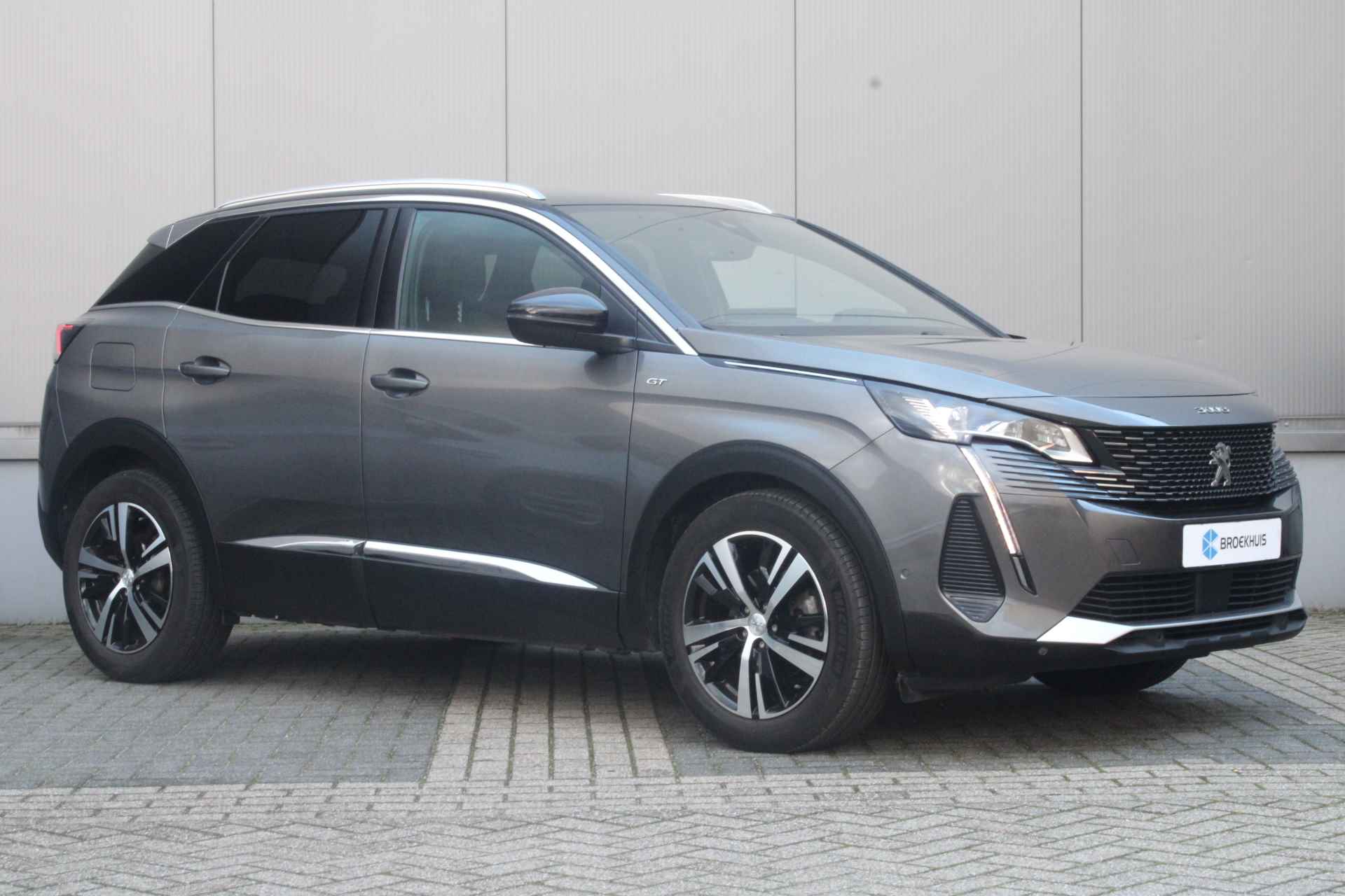 Peugeot 3008 1.6 Turbo 180-PK GT EAT8 AUTOMAAT PARKEERCAMERA | STOELVERWARMING | NAVI | DAB+ | KEYLESS ENTRY - 4/27