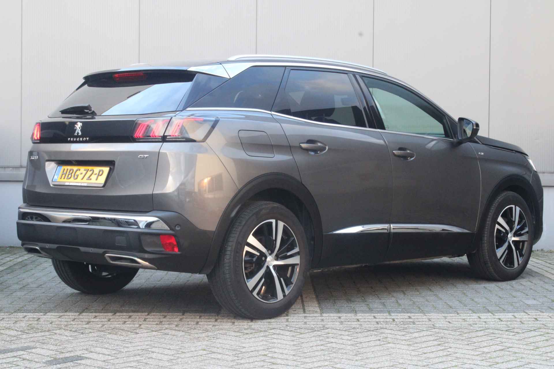 Peugeot 3008 1.6 Turbo 180-PK GT EAT8 AUTOMAAT PARKEERCAMERA | STOELVERWARMING | NAVI | DAB+ | KEYLESS ENTRY - 6/27