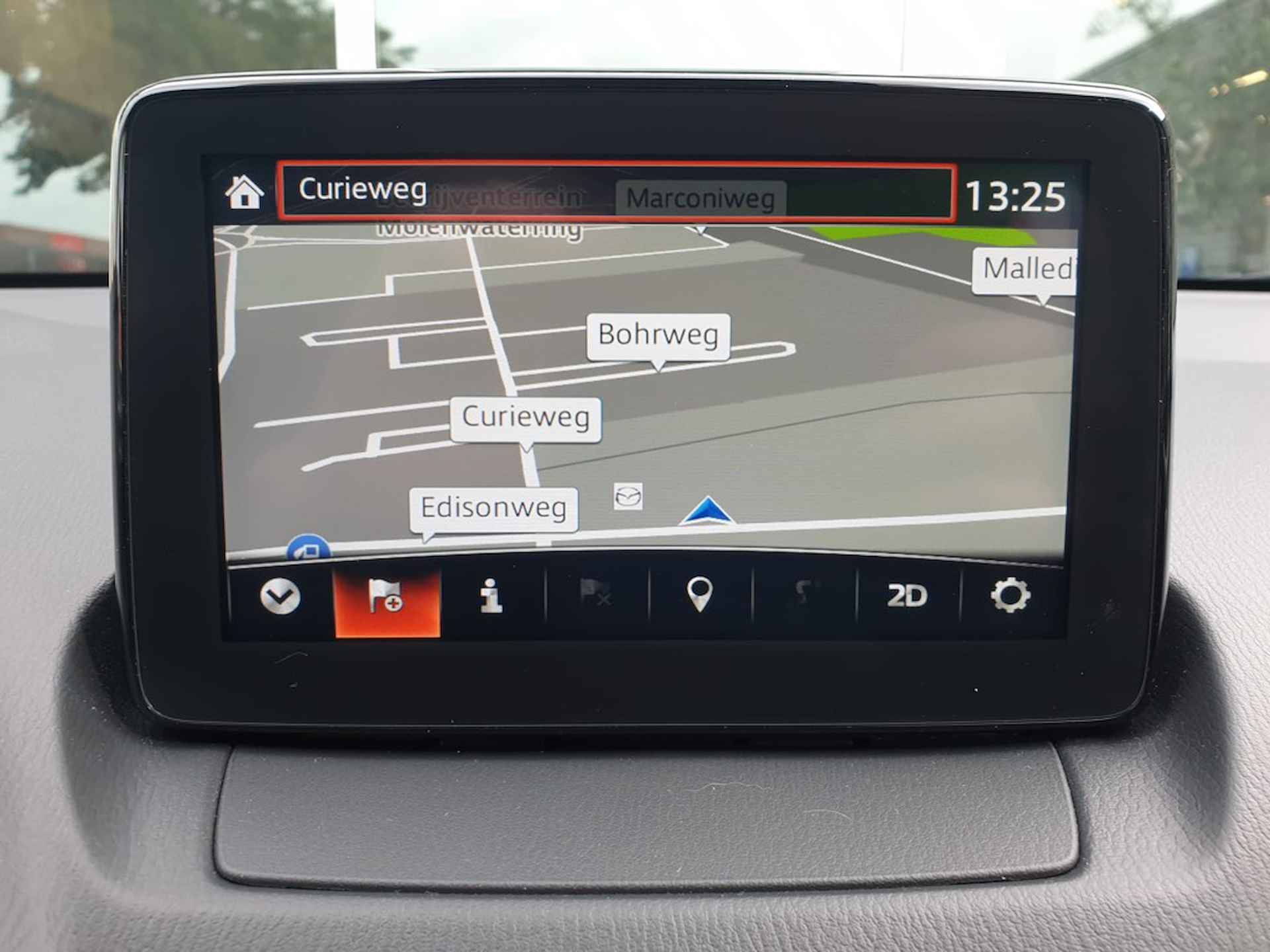 Mazda 2 1.5 Signature Navi Camera - 12/26