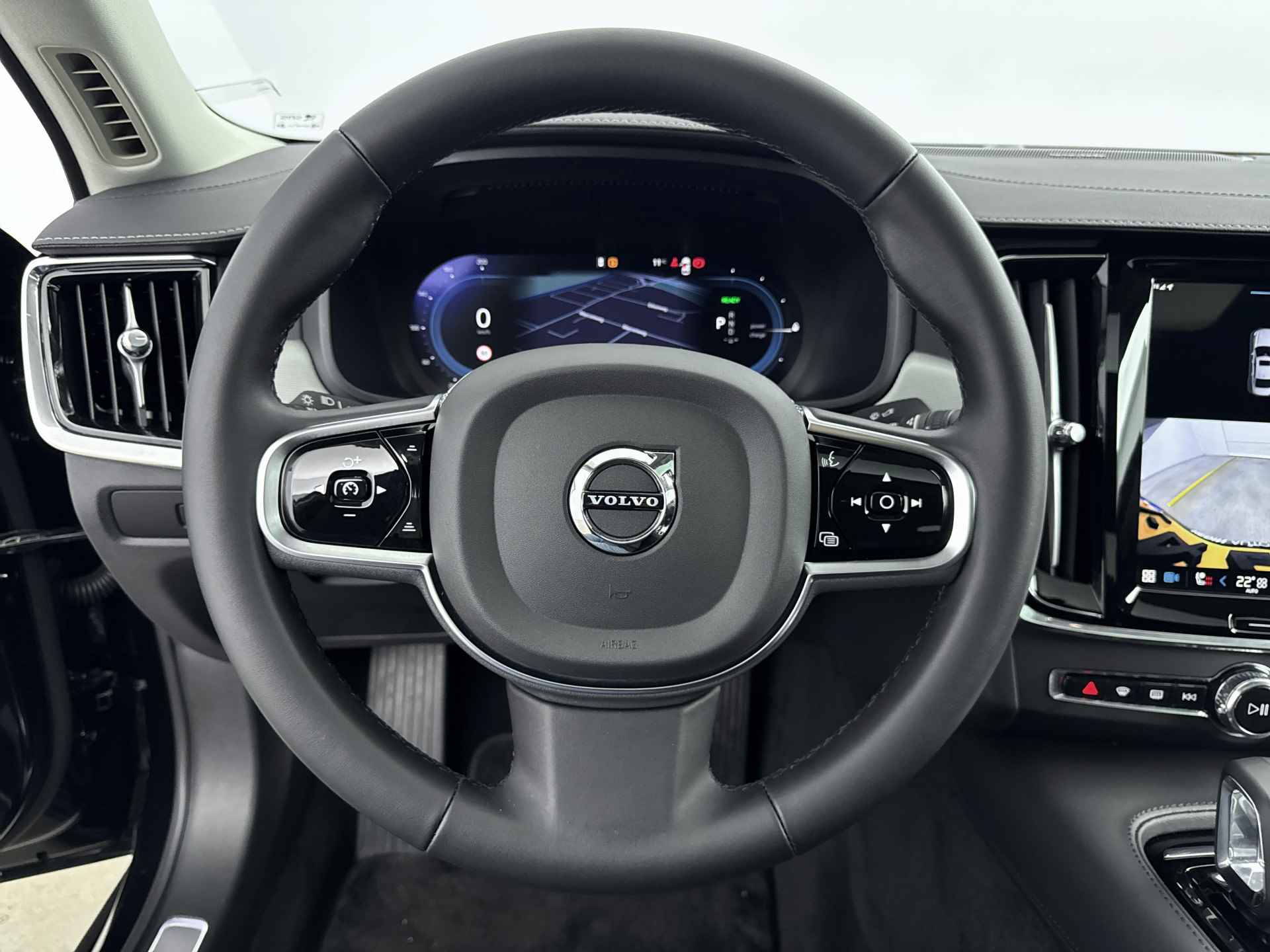 Volvo S90 T8 AWD Plus Bright | Panoramadak | Trekhaak | BLIS | PDC + Camera | Full Led | Extra getint glas achter | Volvo Guard Alarm | - 20/31