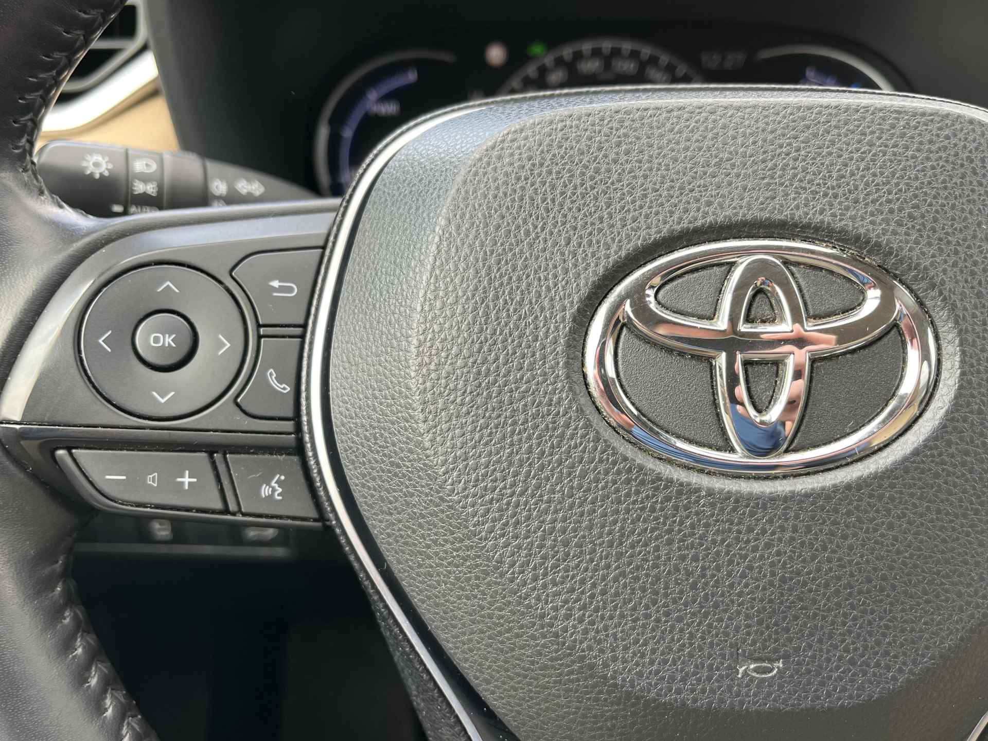Toyota RAV4 2.5 Hybrid AWD Executive | Trekhaak | Bearlock | Beige lederen bekleding | Eerste eigenaar | - 17/24