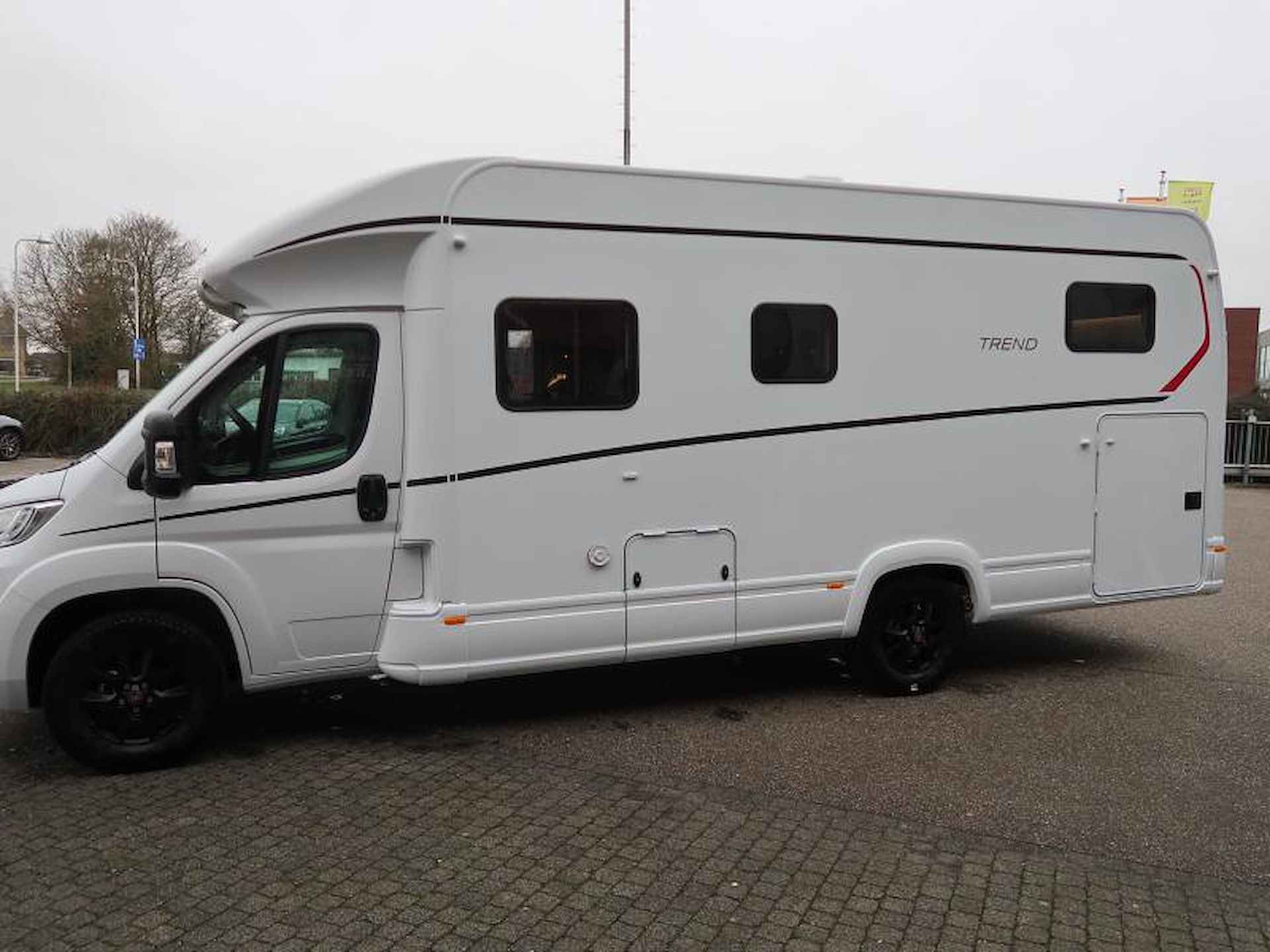 Dethleffs Trend T 7057 EB EEN ECHTE TOPPER!! - 23/25