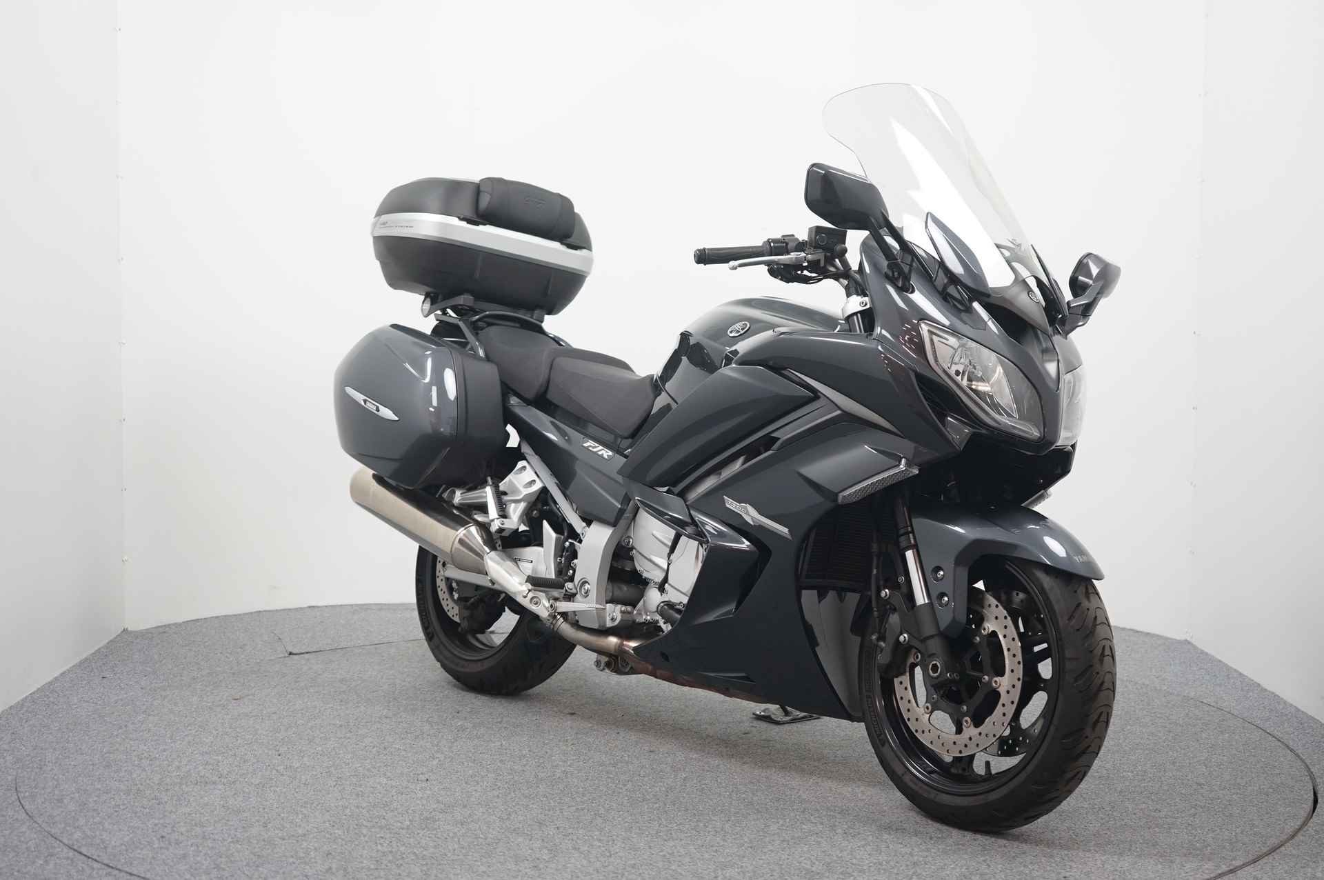 Yamaha FJR 1300 AE - 2/16